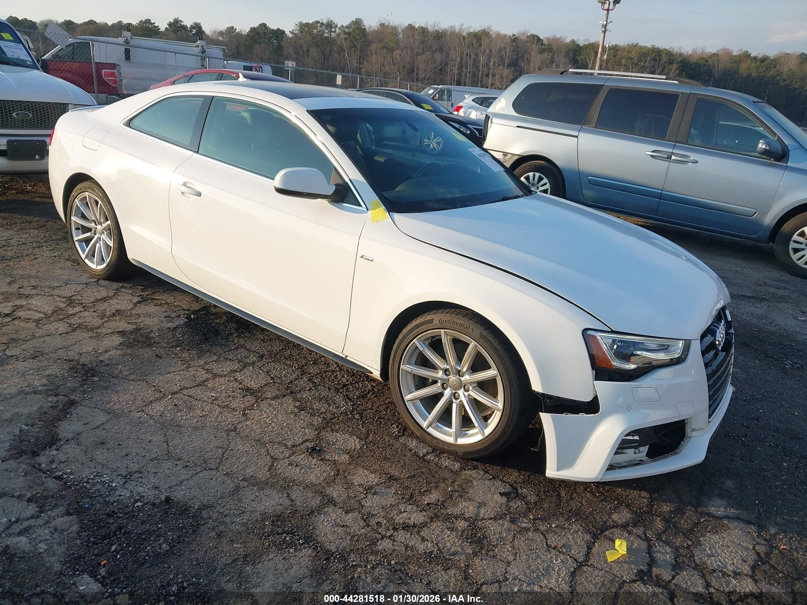 2017 Audi A5 Sport, VIN WAUD2AFR4HA000710 — Перед