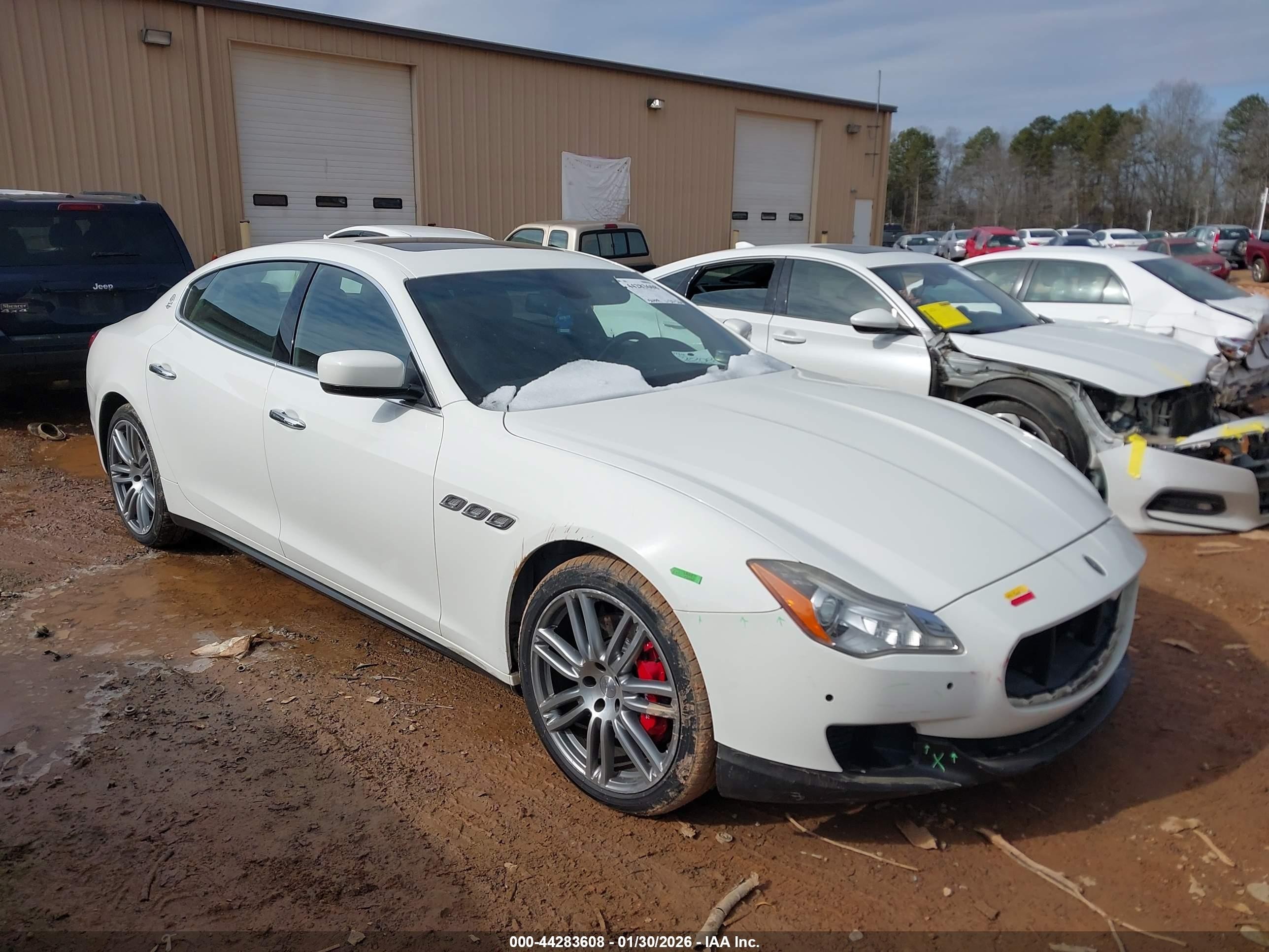 2016 Maserati Quattroporte S, VIN ZAM56RPA8G1190959 — Front end
