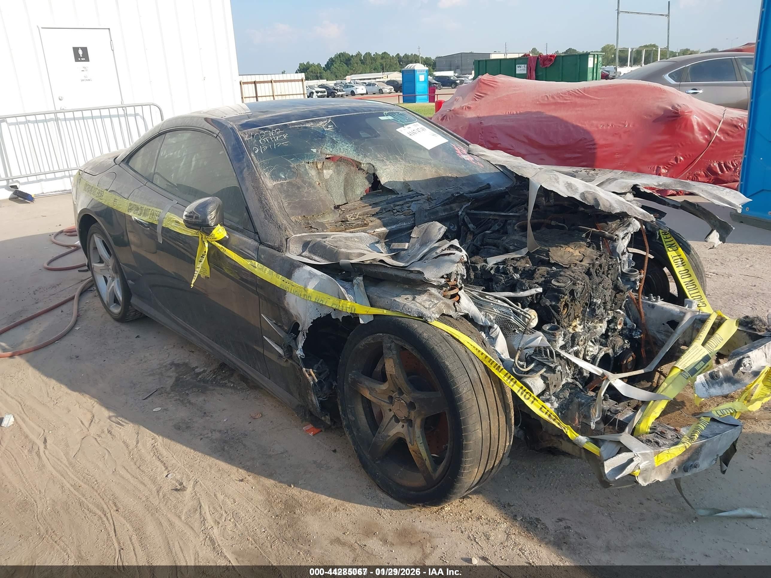 2015 Mercedes-Benz SL 400, VIN WDDJK6FA8FF032899 — Engine fire