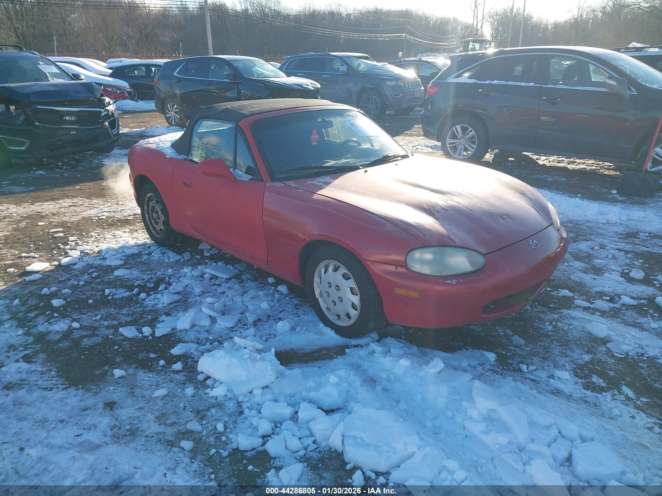 1999 Mazda MX-5 Miata, VIN JM1NB3538X0108896 — Normal wear