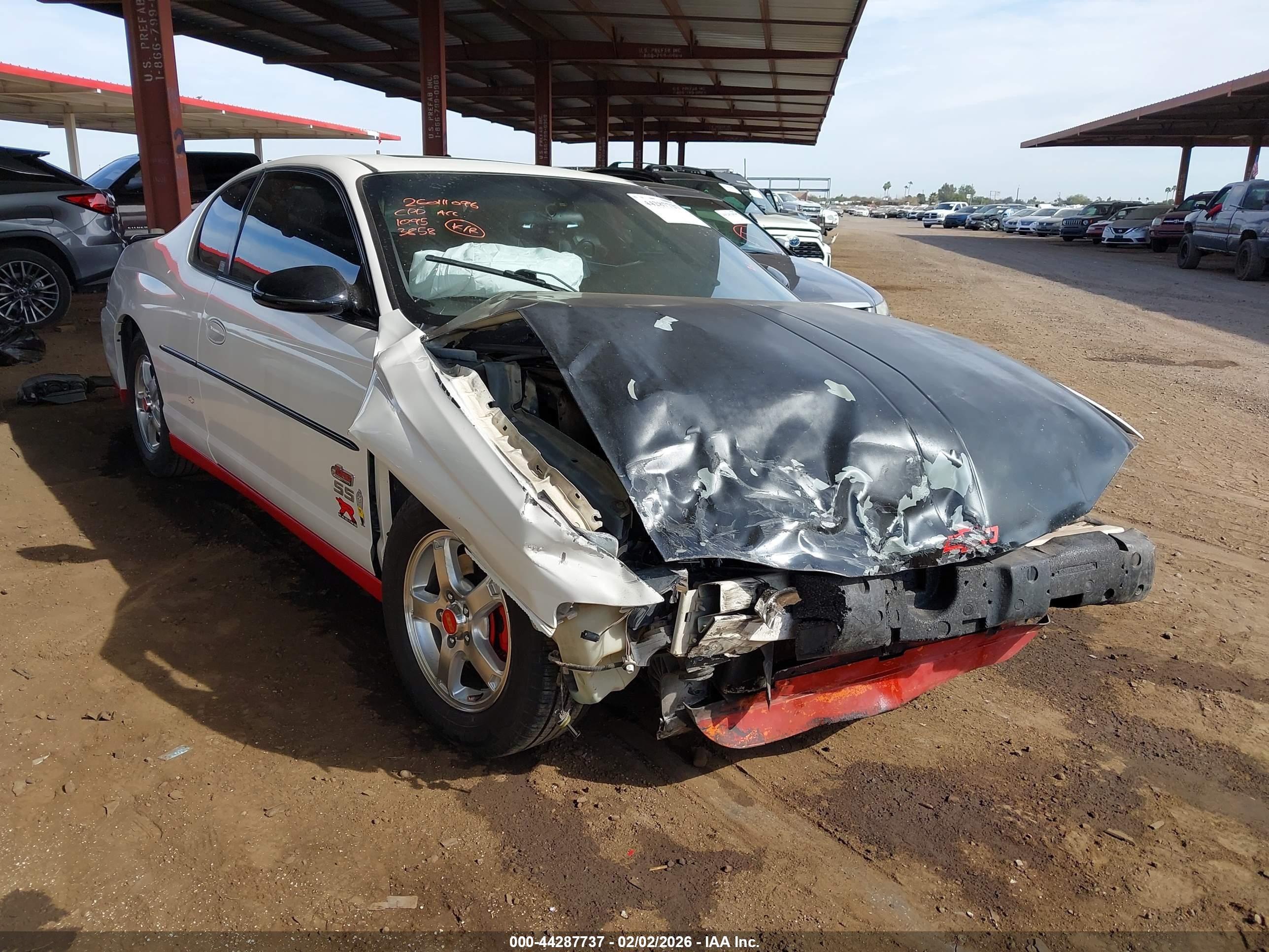 2003 Chevrolet Monte Carlo LS, VIN 2G1WW12E239403858 — Front end