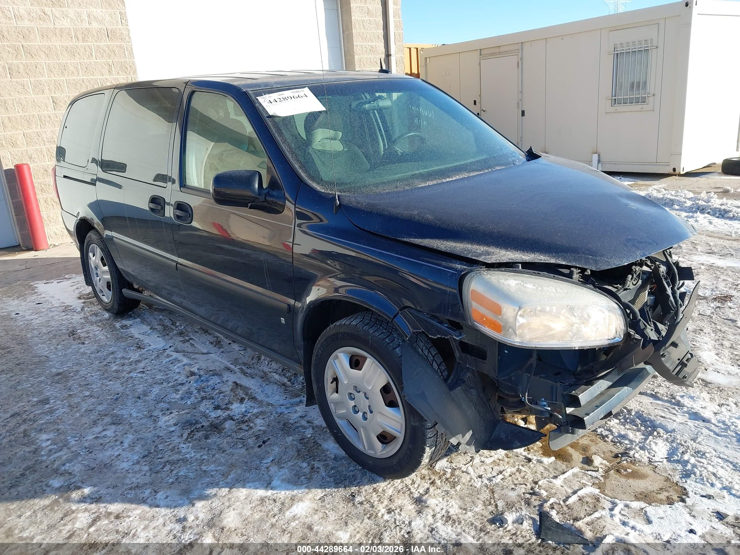 2007 Chevrolet Uplander LS Fleet, VIN 1GNDV23W07D142244 — Front end