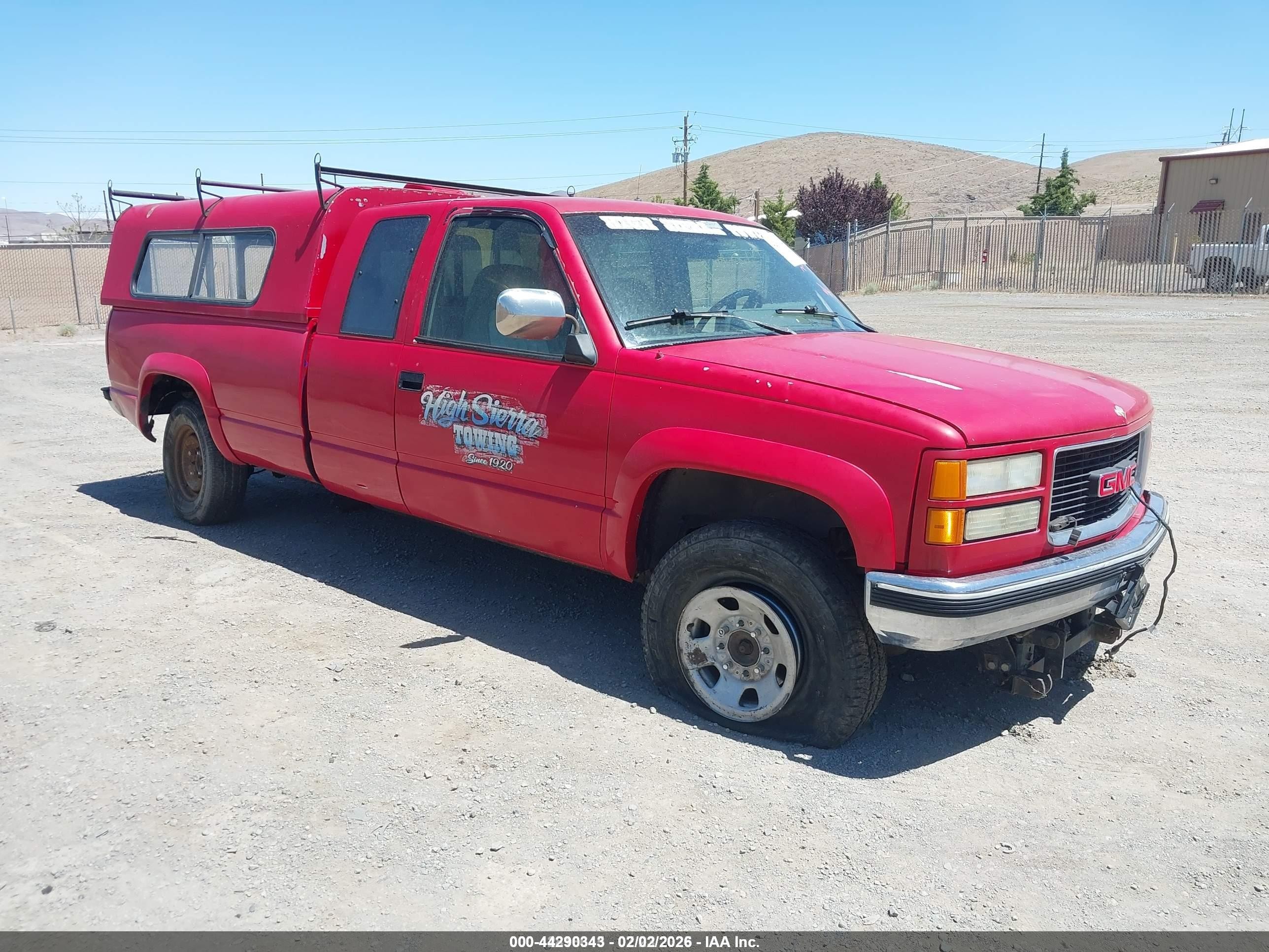 1994 GMC Sierra 2500, VIN 1GTGK29K5RE501412 — Rear end