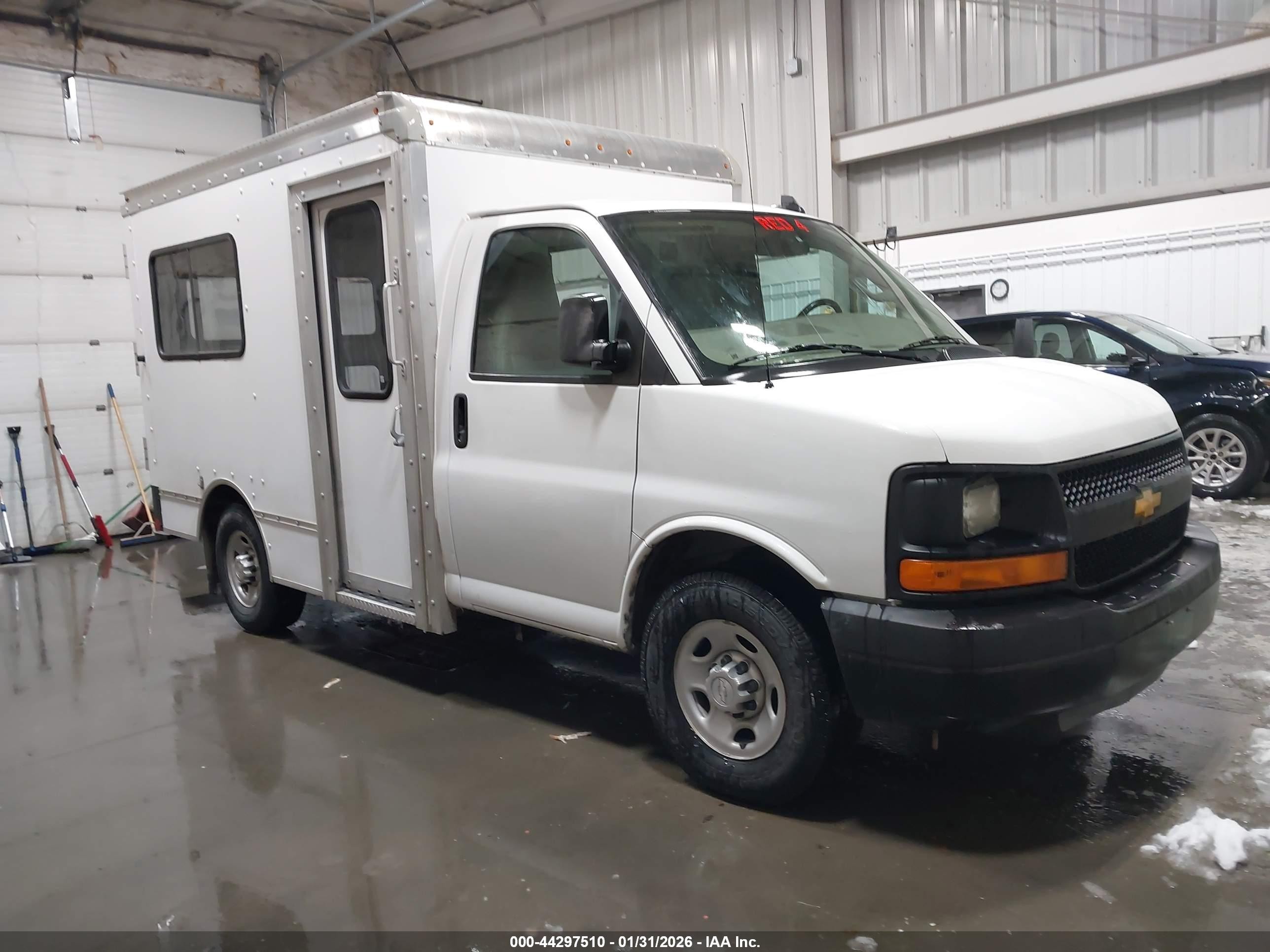 2016 Chevrolet Express Commercial, VIN 1GB0GRFG7G1271943 — Side