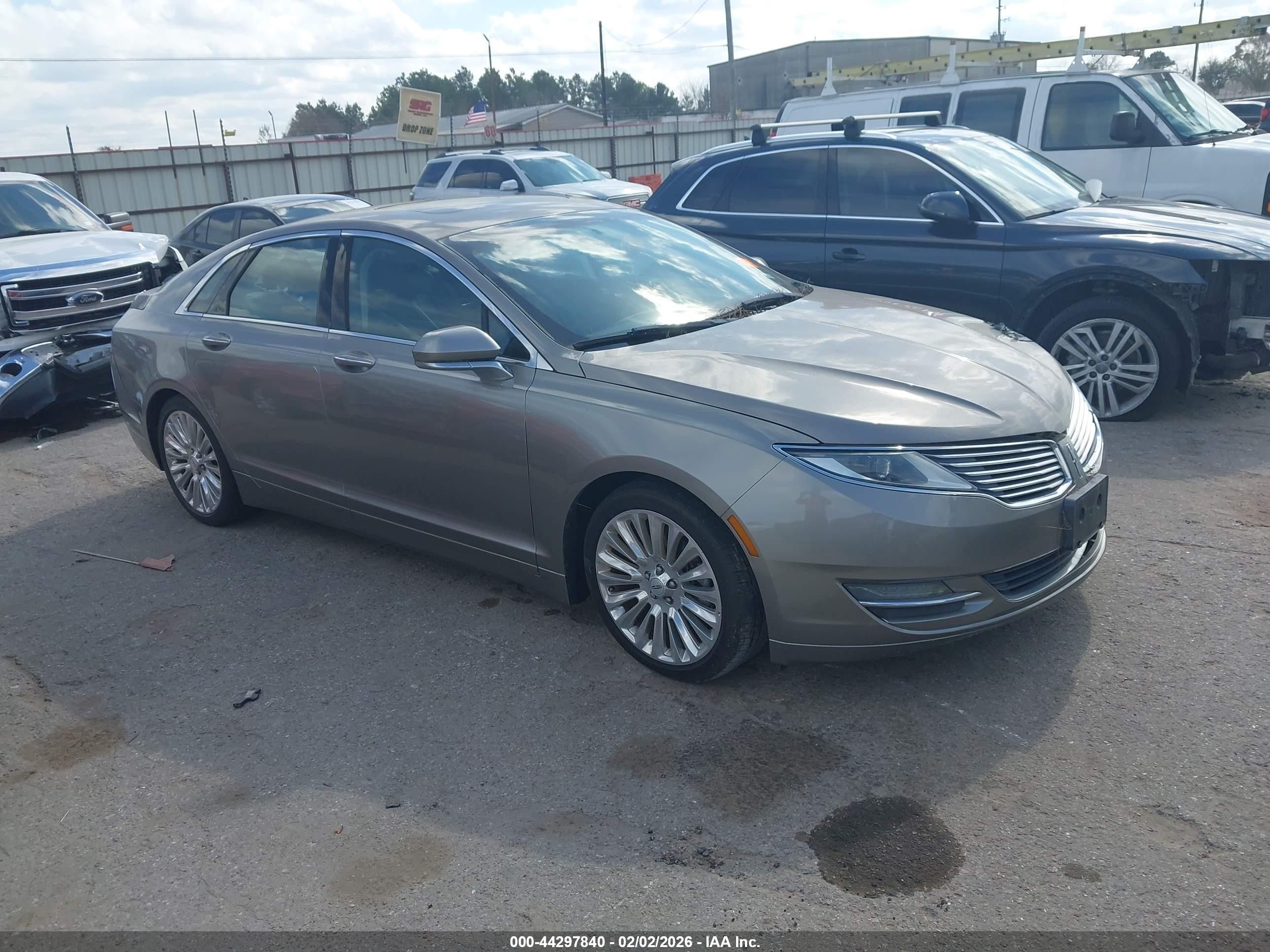 2015 Lincoln MKZ, VIN 3LN6L2G96FR623399 — Biohazard / chemical