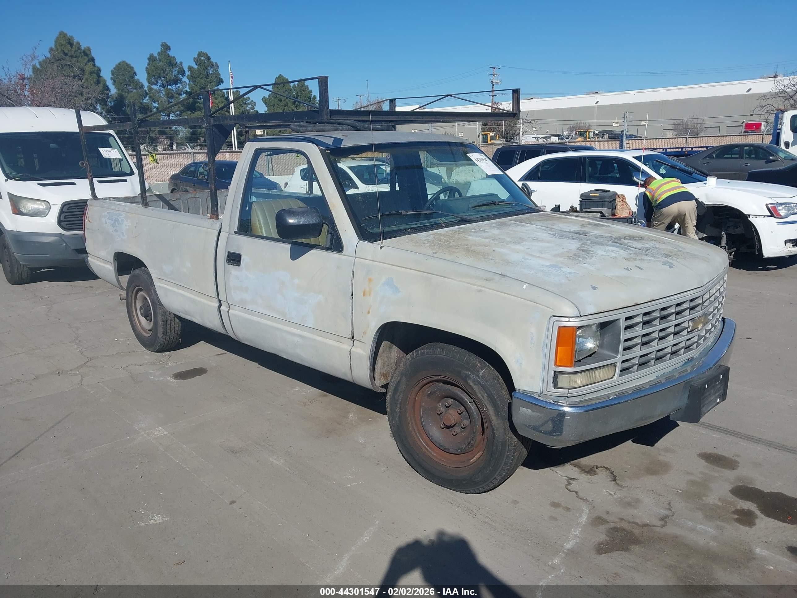 1991 Chevrolet Silverado 2500, VIN 1GCFC24Z9MZ202892 — All over