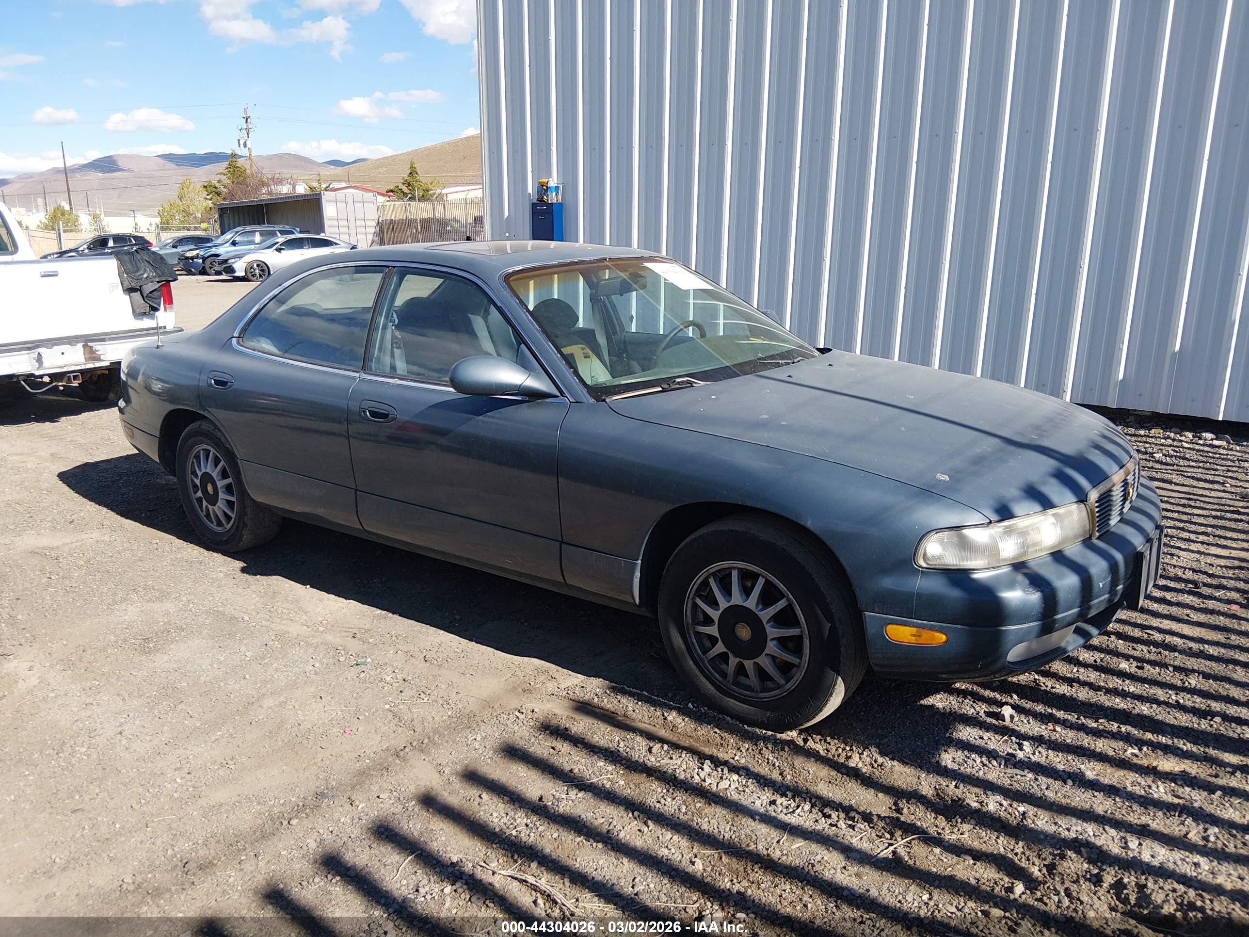 1993 Mazda 929, VIN JM1HD4614P0213364 — Normal wear