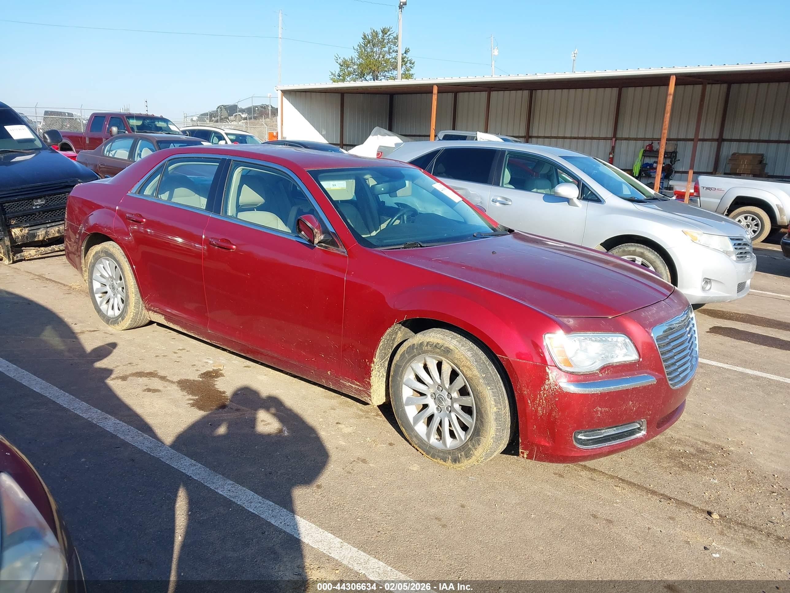 2014 Chrysler 300, VIN 2C3CCAAG3EH296676 — Storm