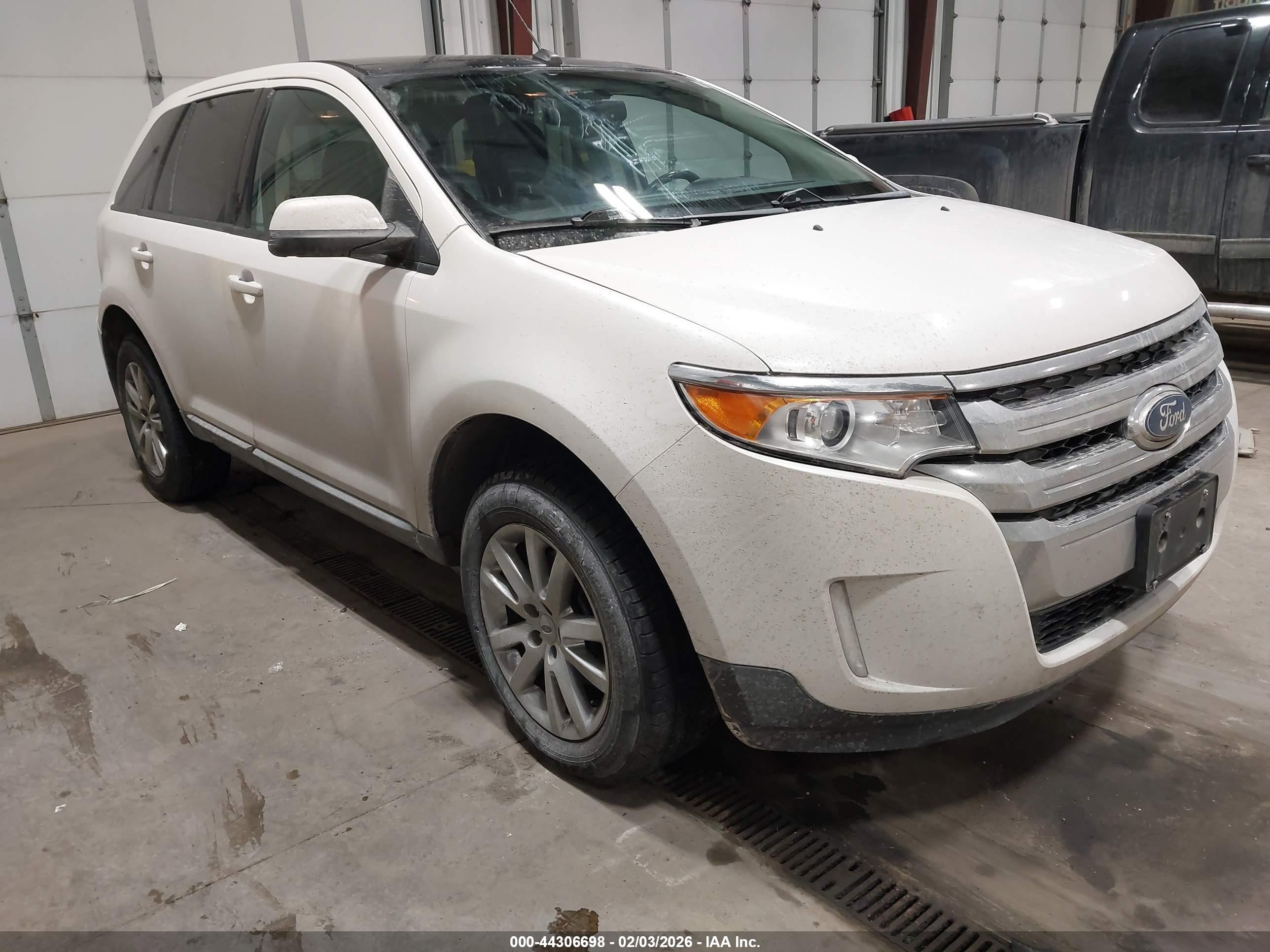 2013 Ford Edge SEL, VIN 2FMDK4JC8DBB75026 — Rear end
