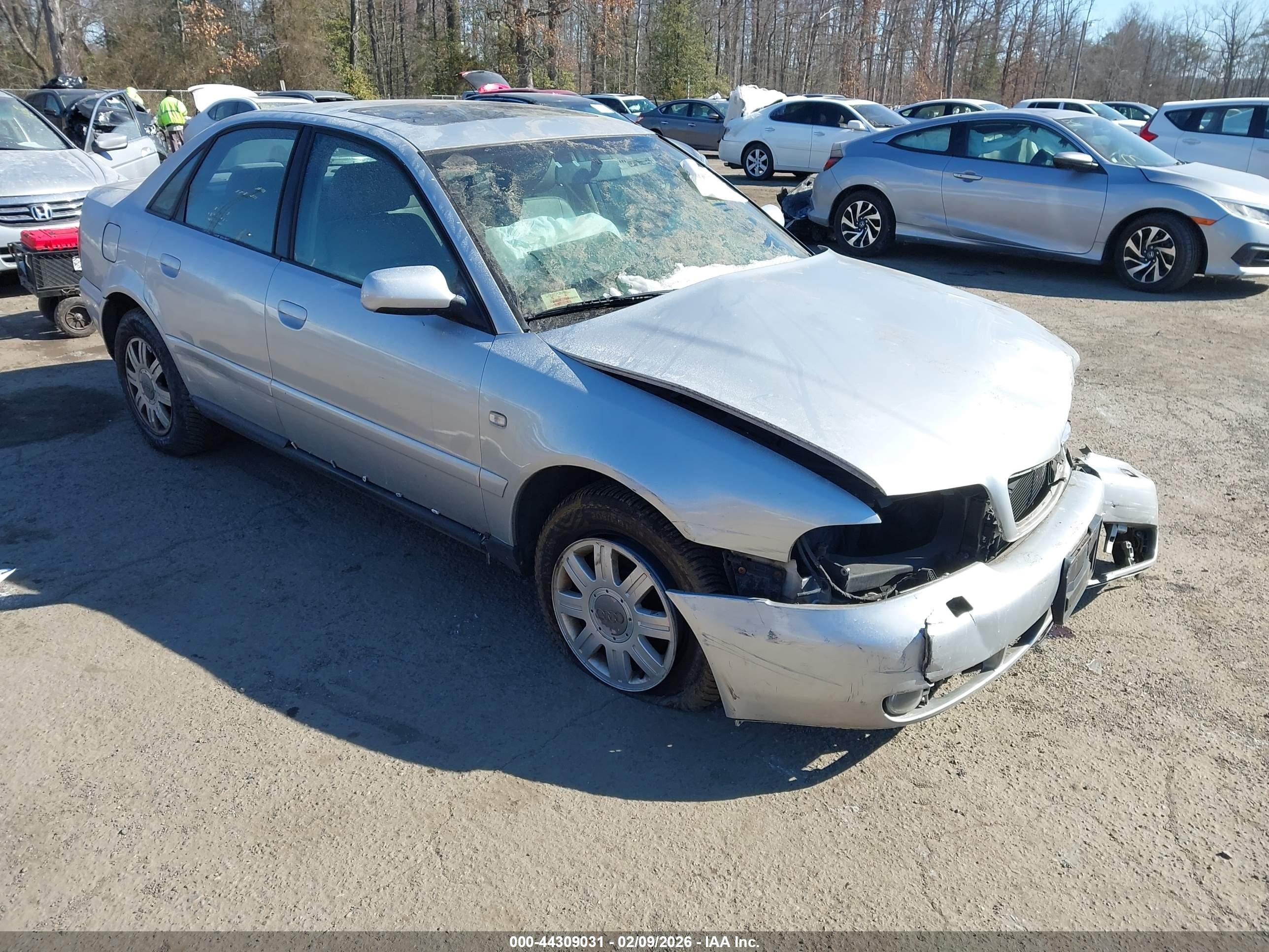 2001 Audi A4, VIN WAUDC68D61A083302 — Side