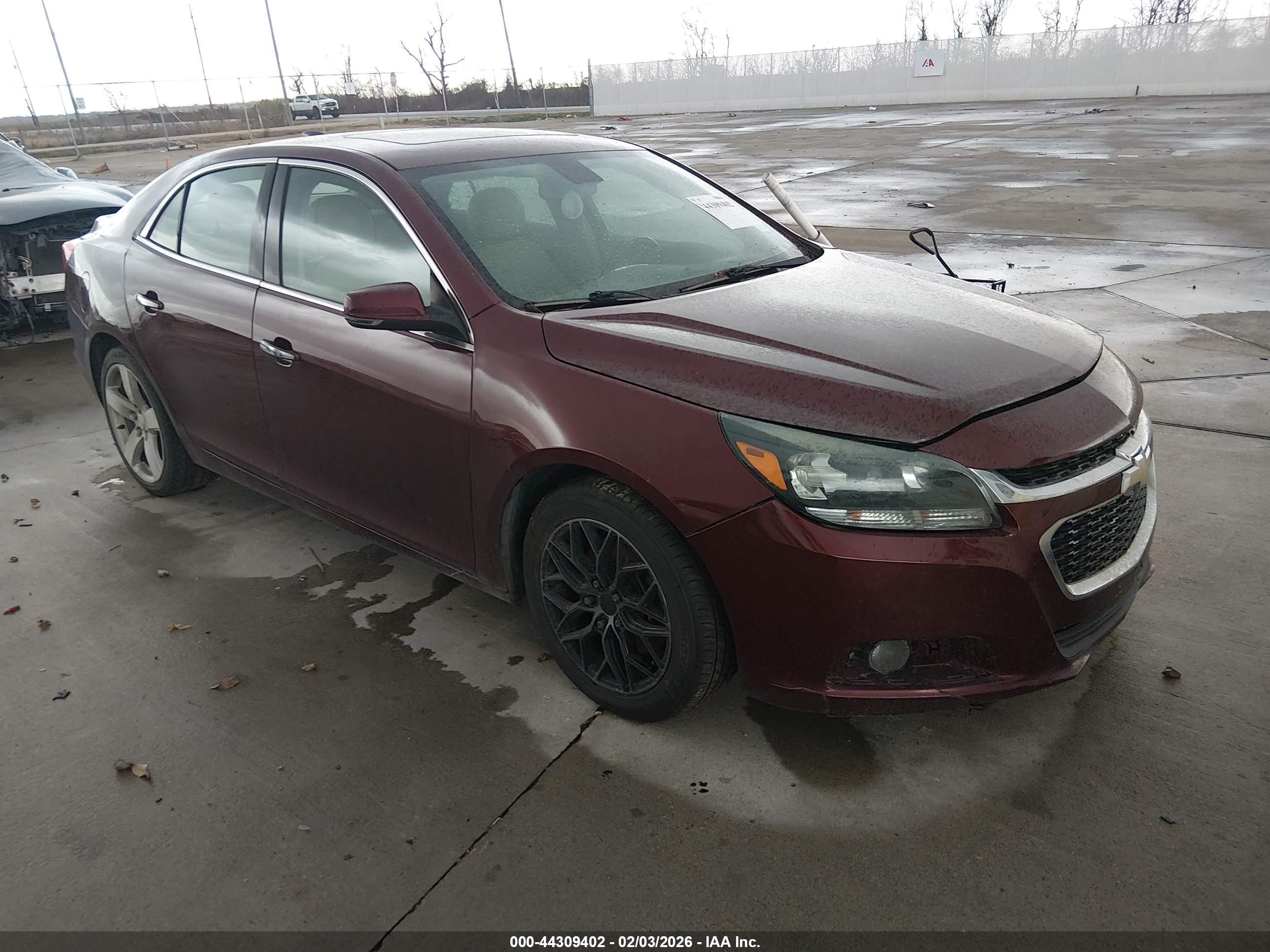 2015 Chevrolet Malibu LTZ, VIN 1G11G5SX1FF256492 — Front end