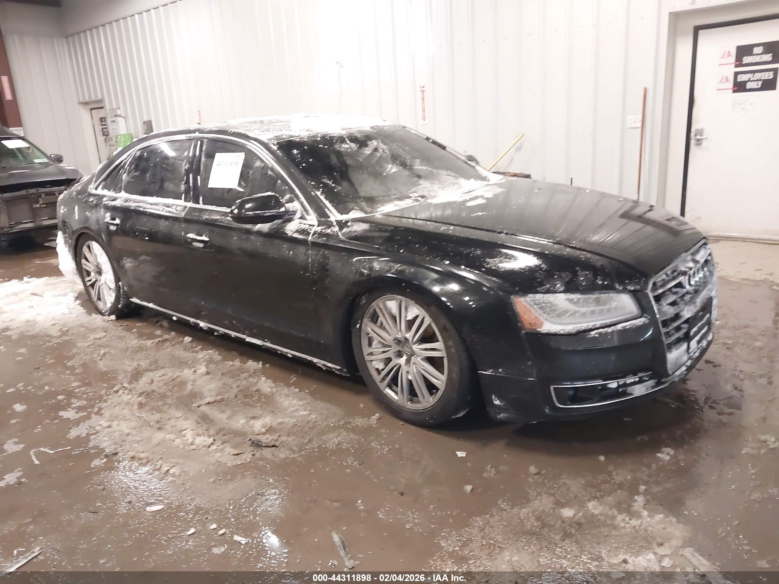 2016 Audi A8 3.0T, VIN WAU34AFD6GN009538 — Front end