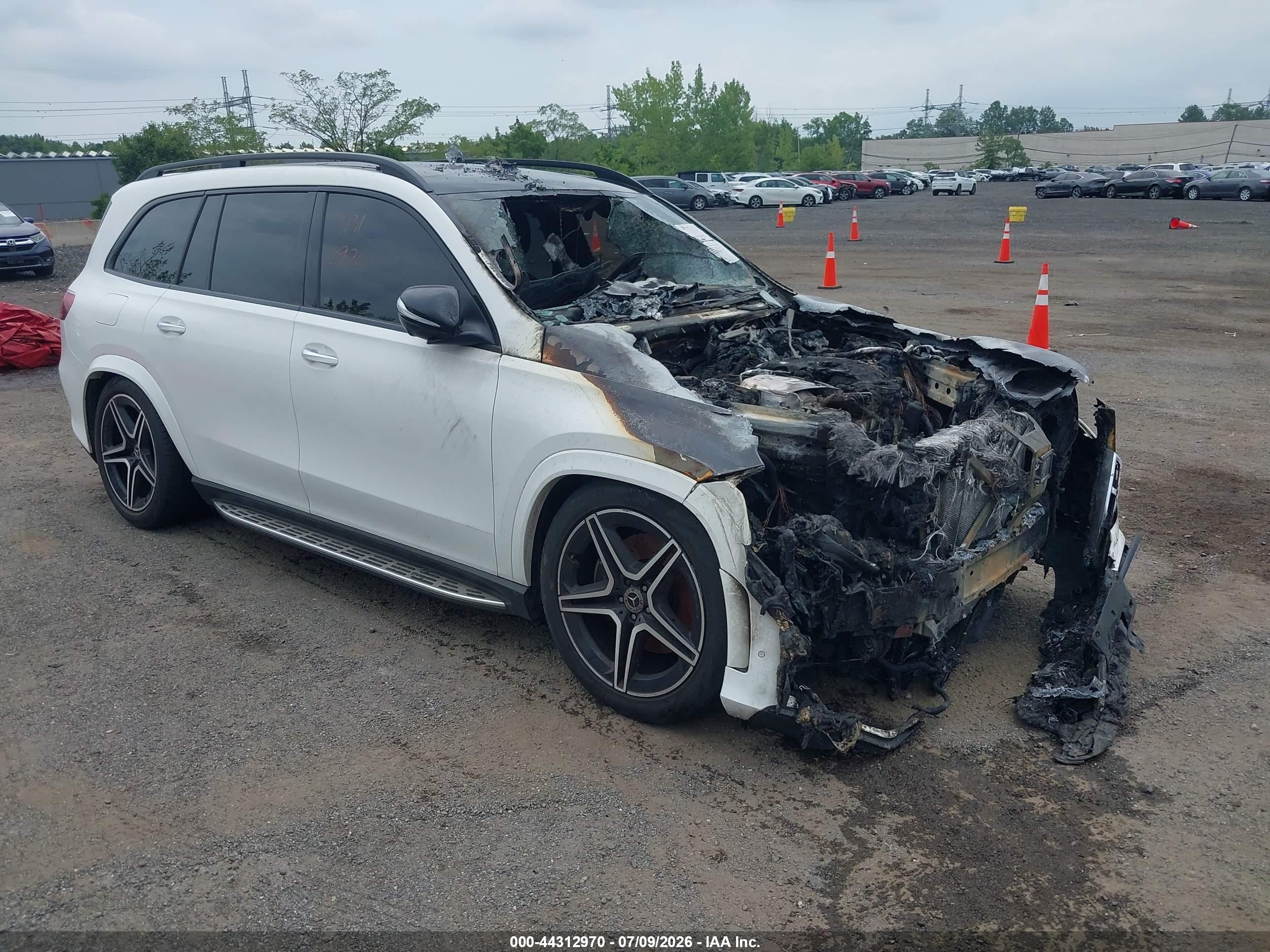 2022 Mercedes-Benz GLS 450, VIN 4JGFF5KE9NA704824 — Engine fire