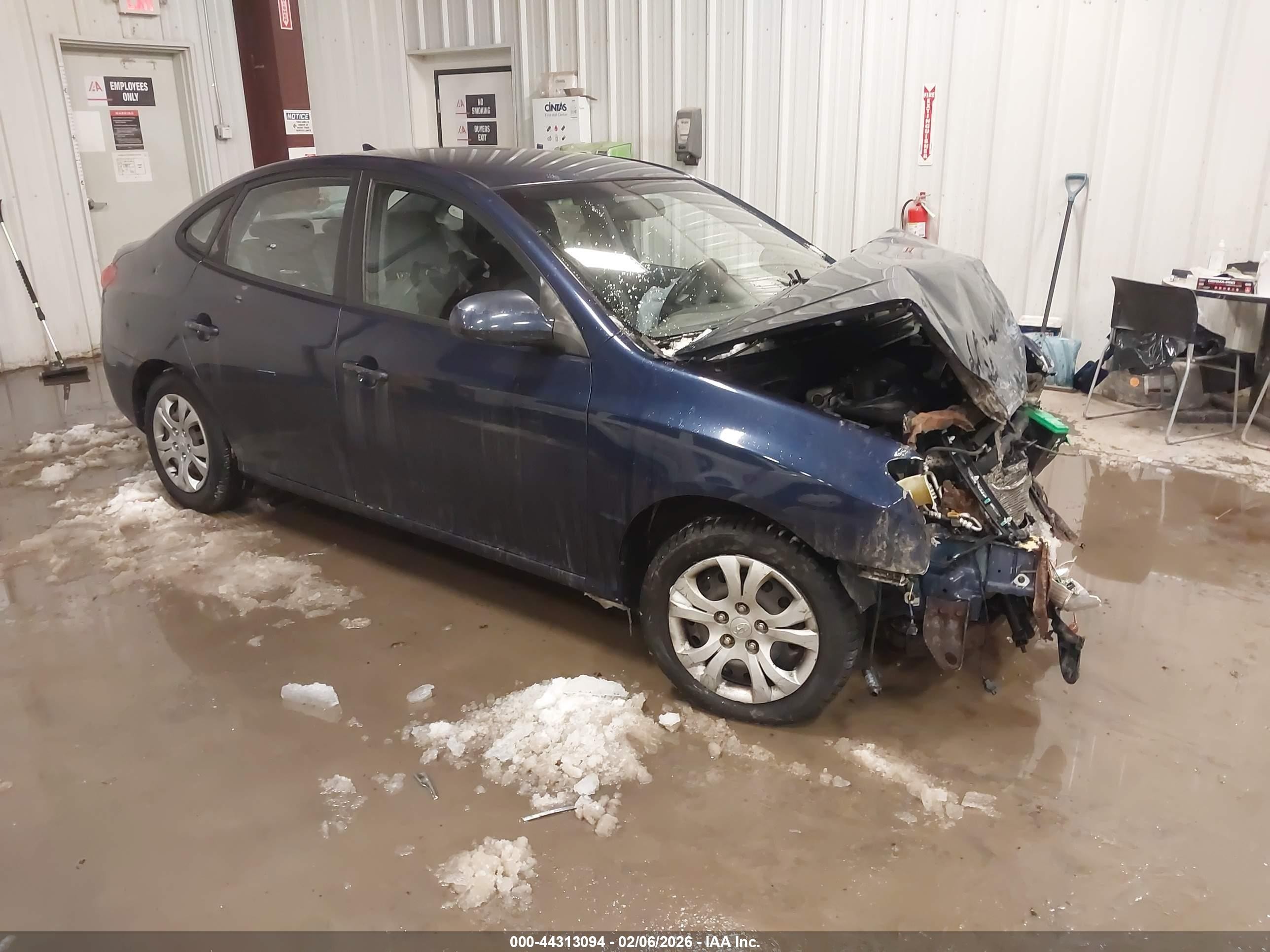 2010 Hyundai Elantra GLS, VIN KMHDU4AD4AU936675 — Front end