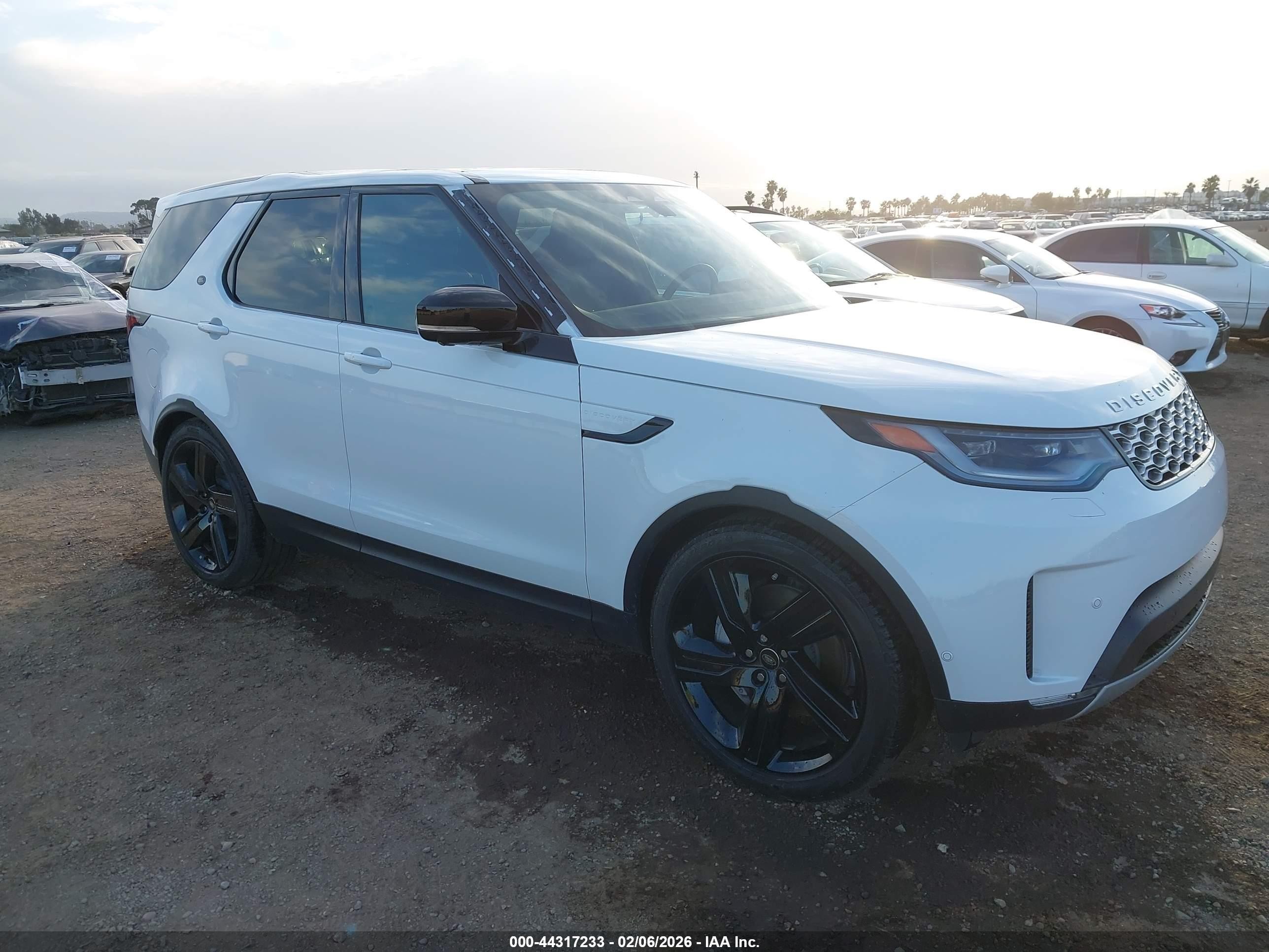 2025 Land Rover Discovery S, VIN SALRJ2FX6S2513869 — Fresh water flood