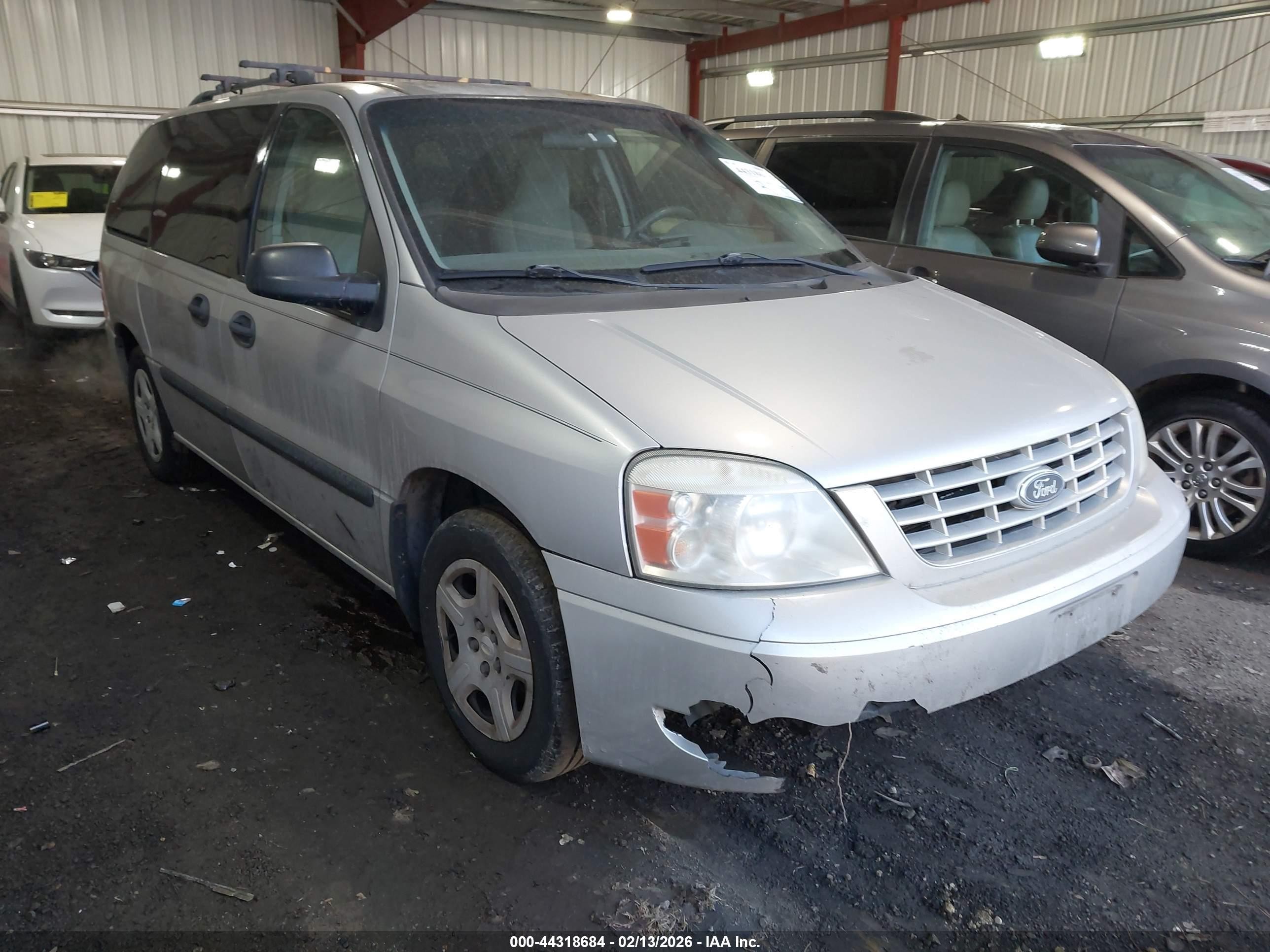 2006 Ford Freestar SE, VIN 2FMZA51656BA23216 — Front end