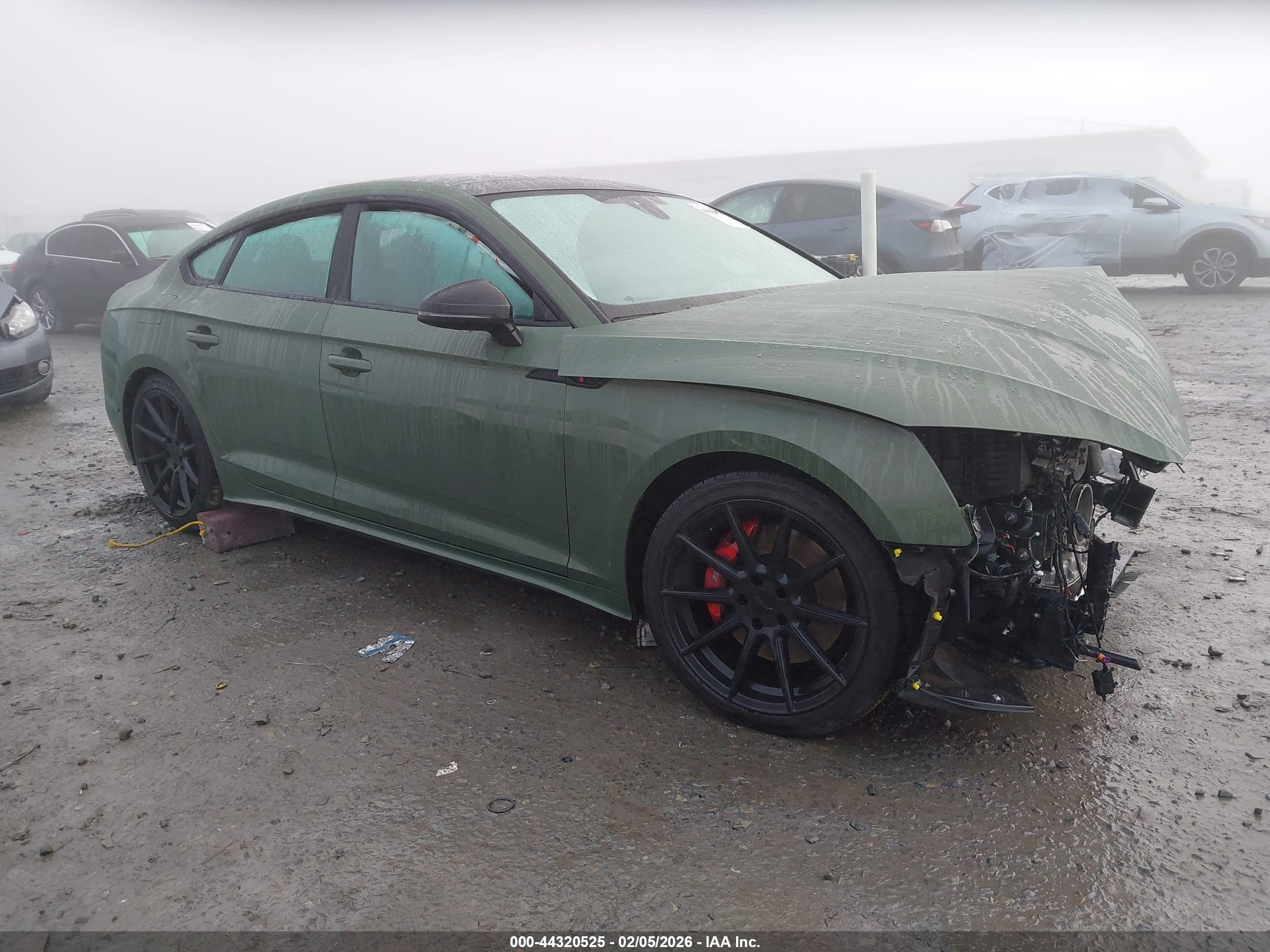 2025 Audi S5 Sportback Premium Plus, VIN WAUB4CF56SA009085 — Перед