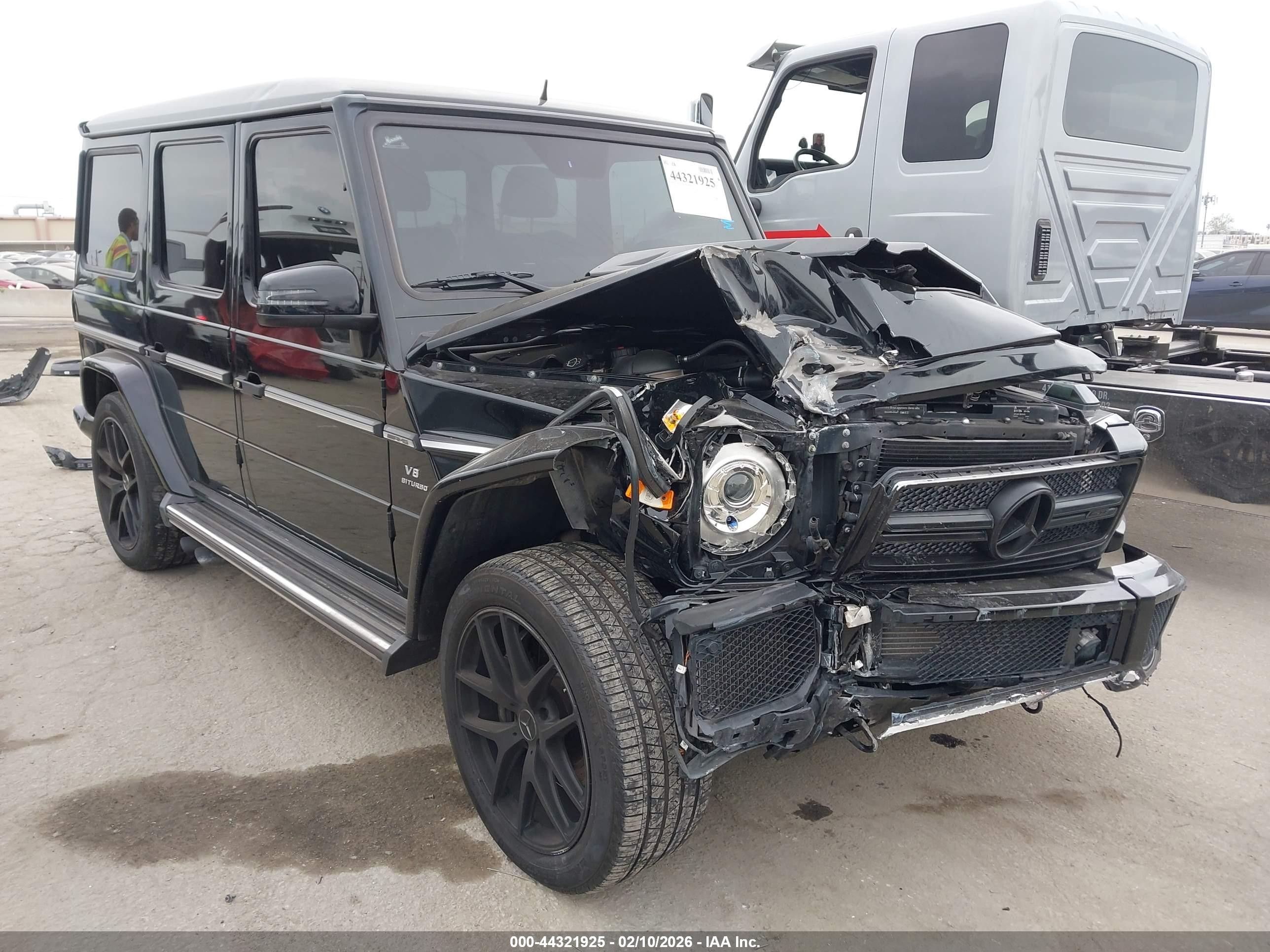2016 Mercedes-Benz G 63 AMG, VIN WDCYC7DF3GX258946 — Front end