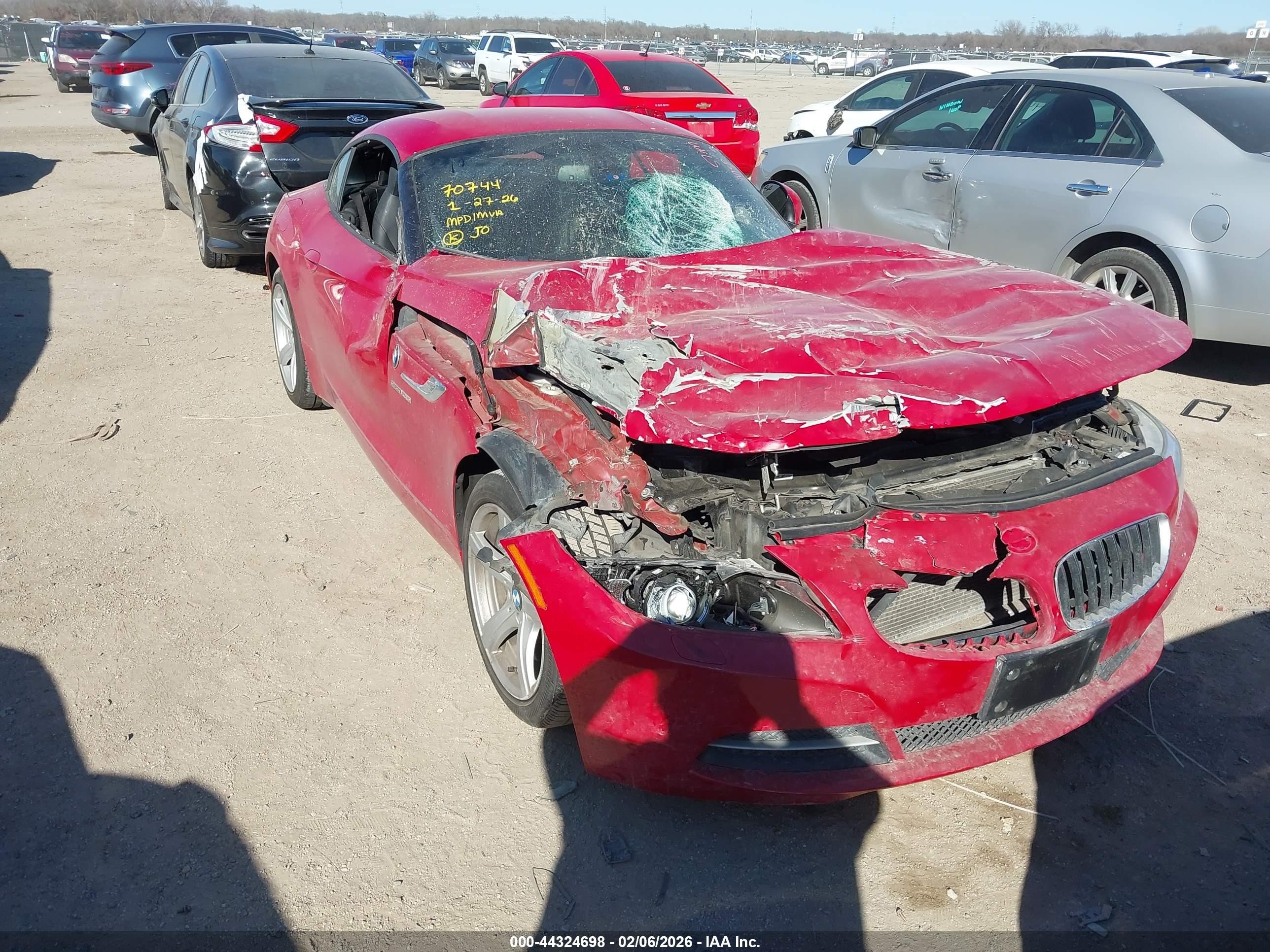 2015 BMW Z4 sDrive28i, VIN WBALL5C53FP557376 — Front end