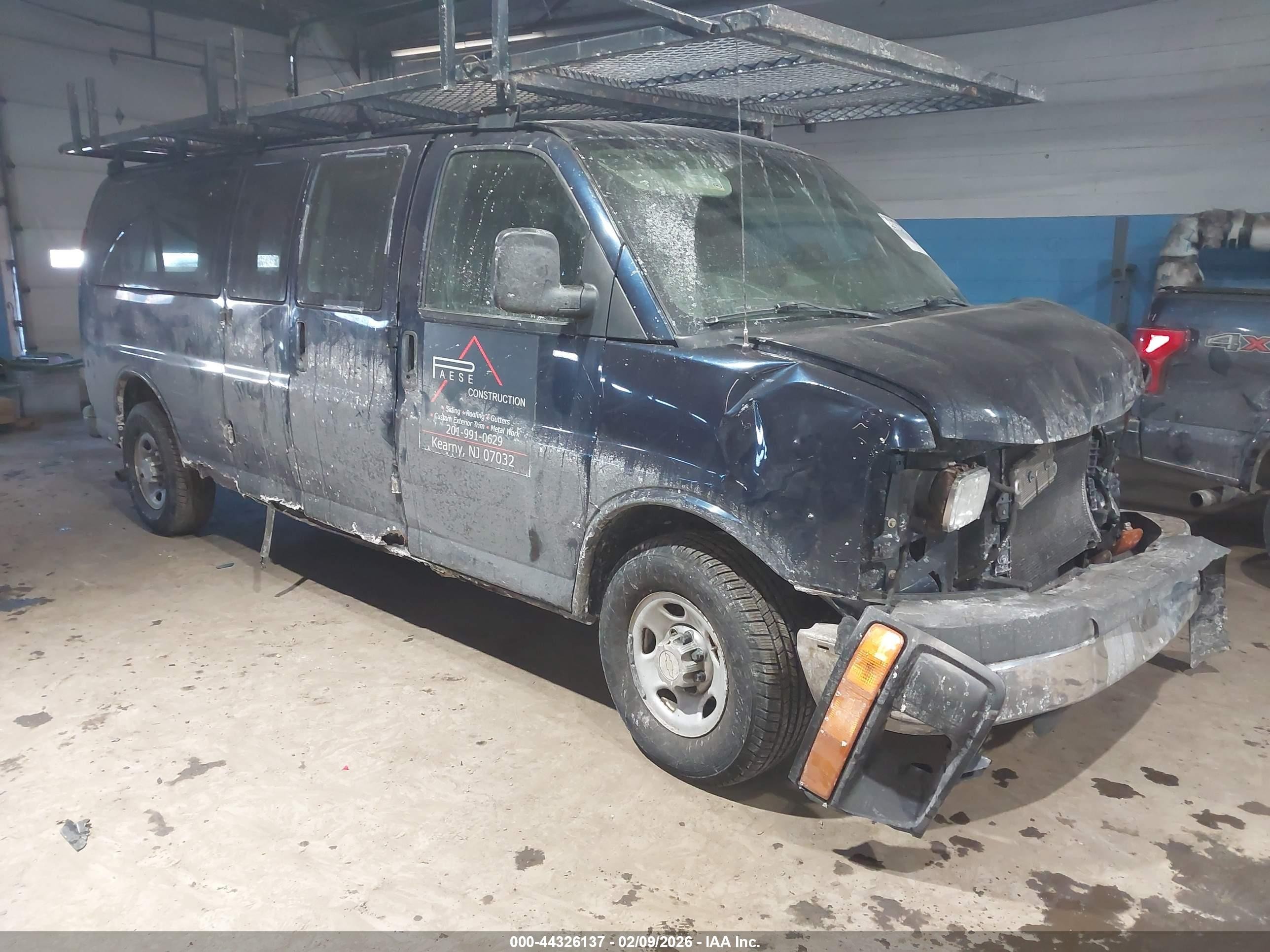 2008 Chevrolet Express Passenger, VIN 1GAHG39K781166616 — Front end