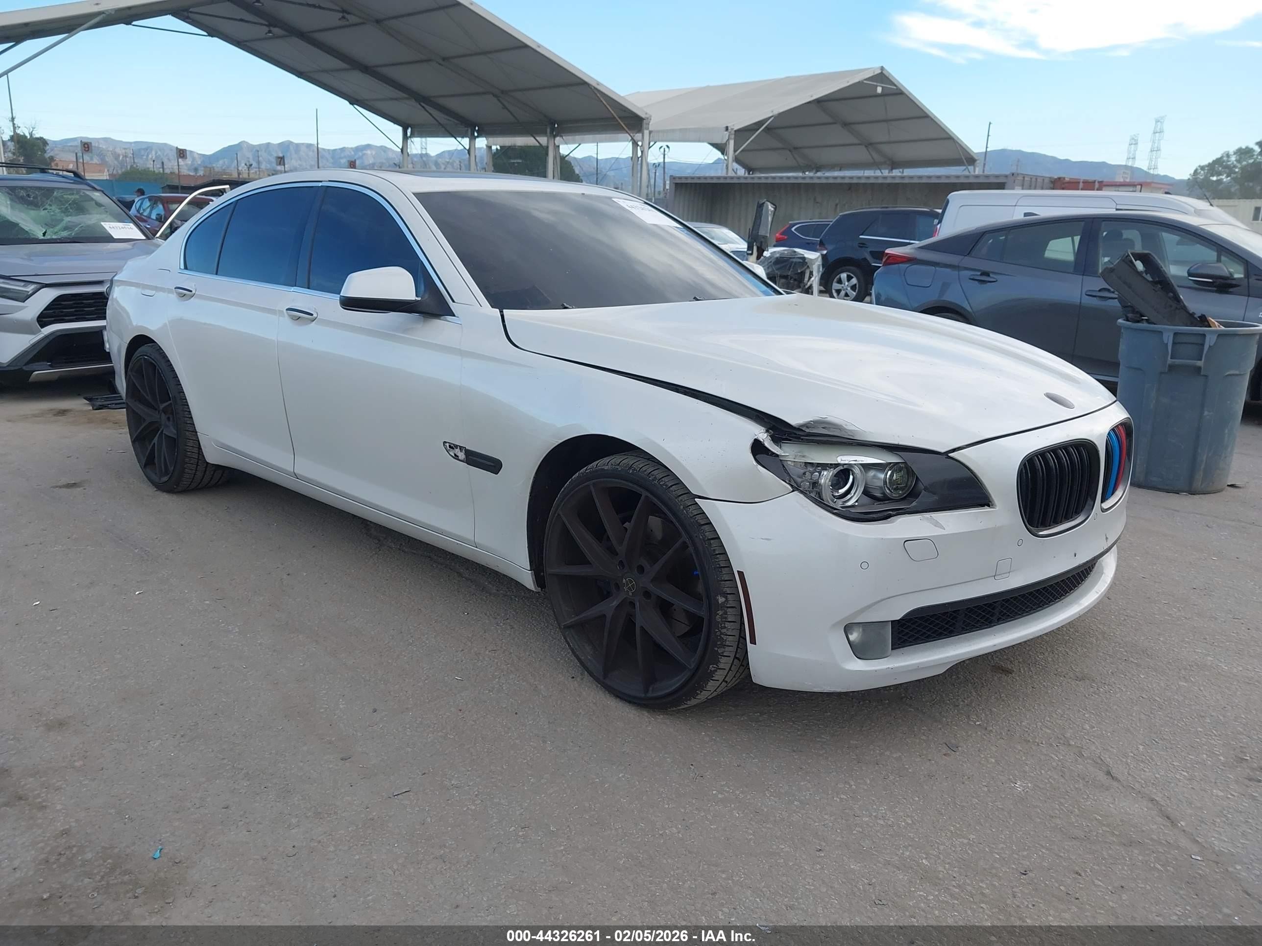 2011 BMW 7 Series 740i, VIN WBAKA4C51BC612677 — Front end