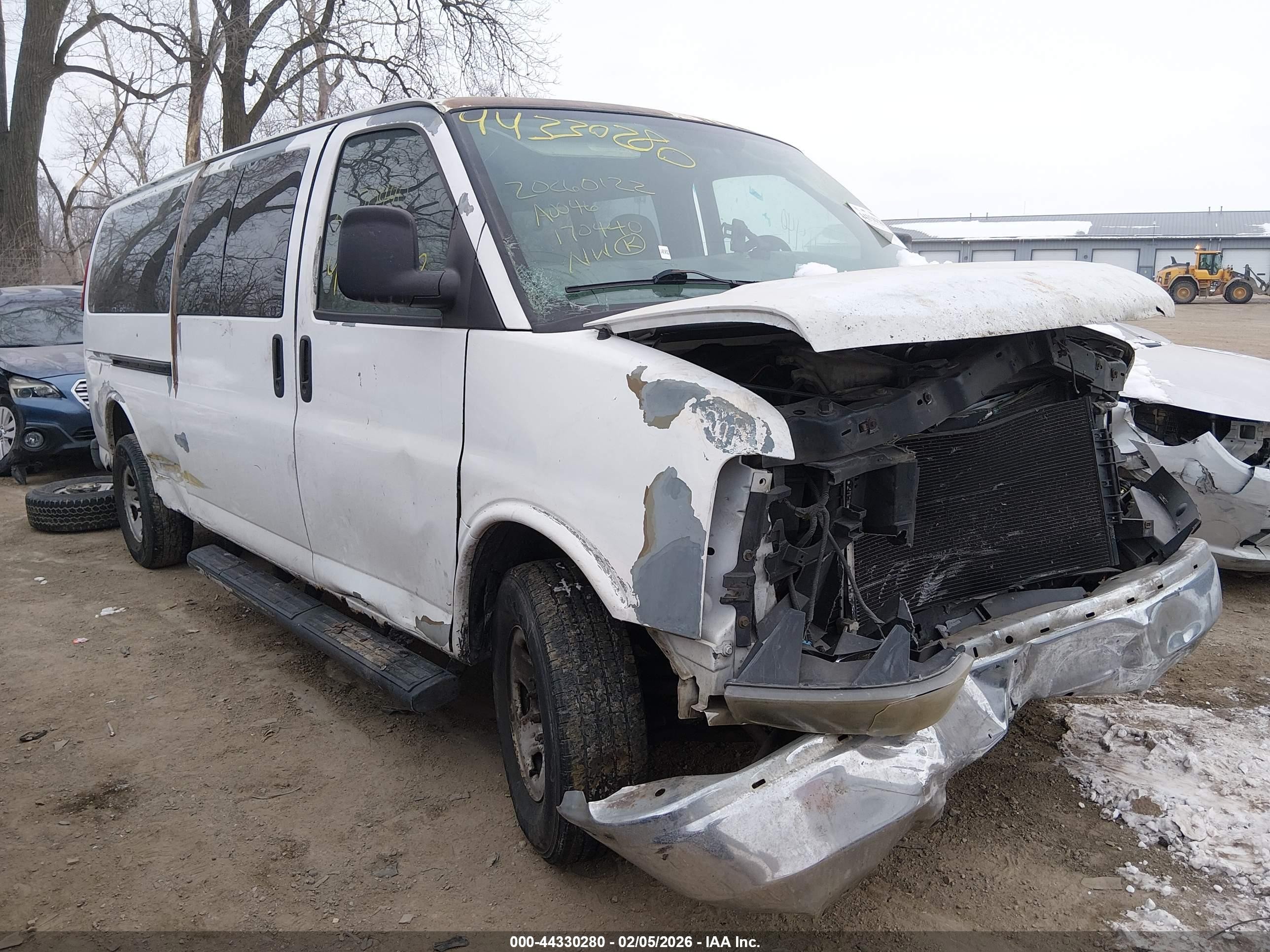 2008 Chevrolet Express Passenger, VIN 1GAHG39K581170440 — All over