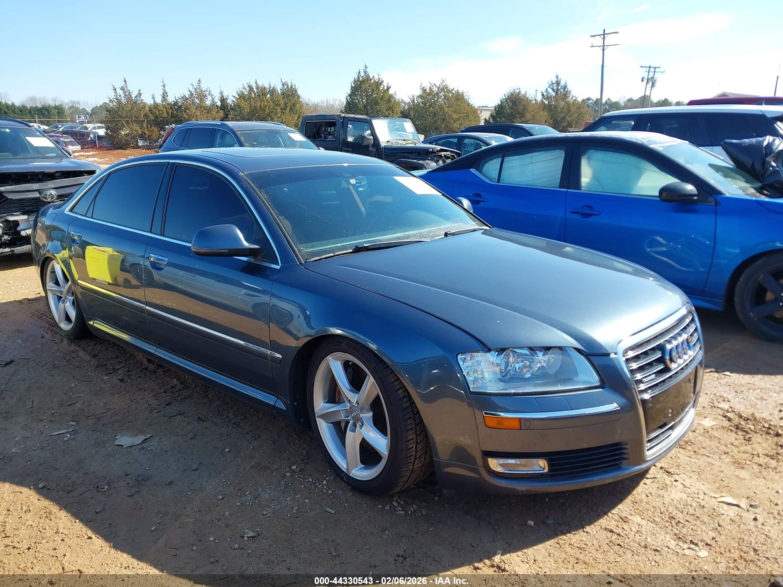 2010 Audi A8, VIN WAURVAFA1AN008575 — Электрика