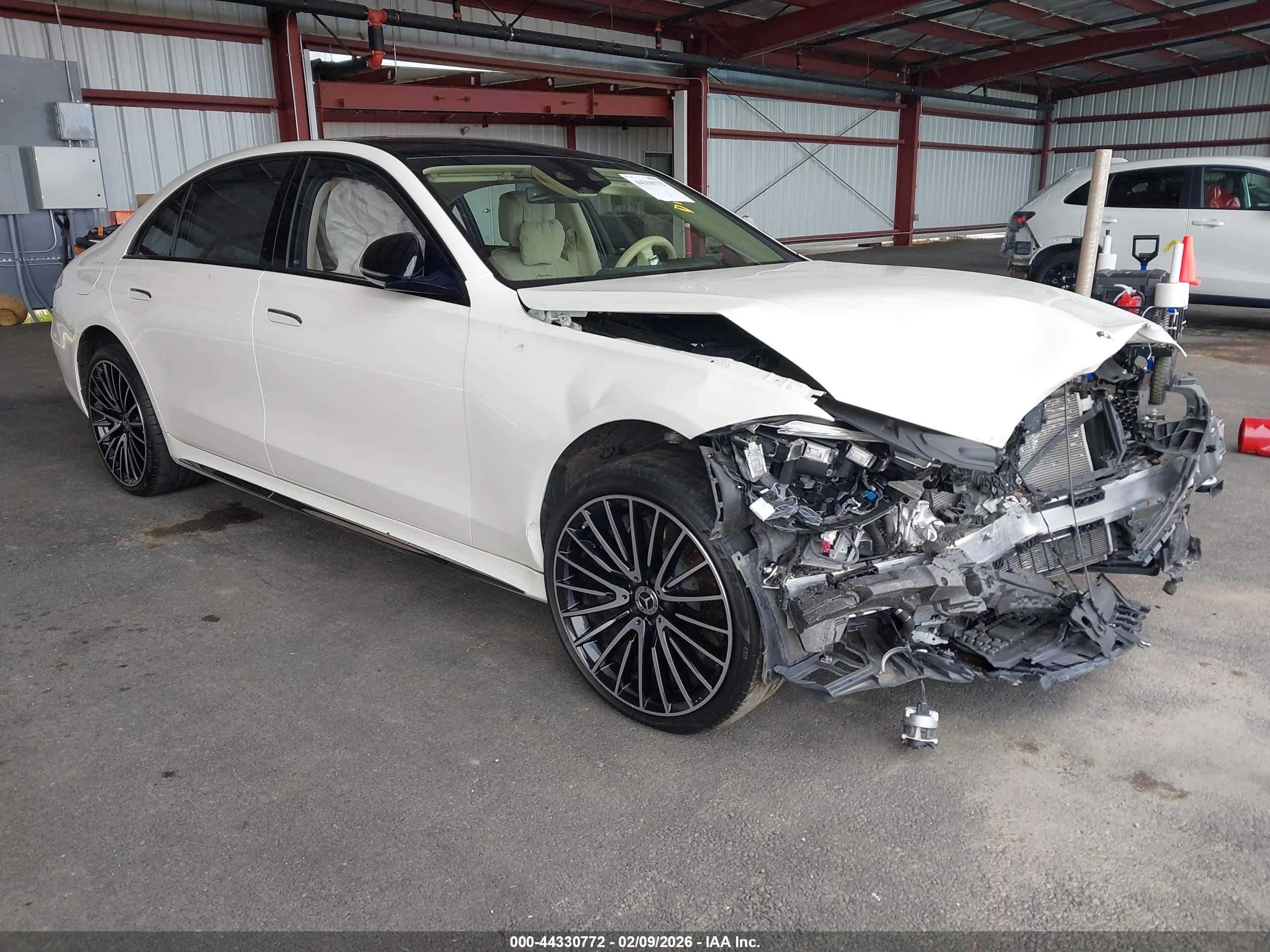 2023 Mercedes-Benz S 500, VIN W1K6G6DB0PA208183 — Front end