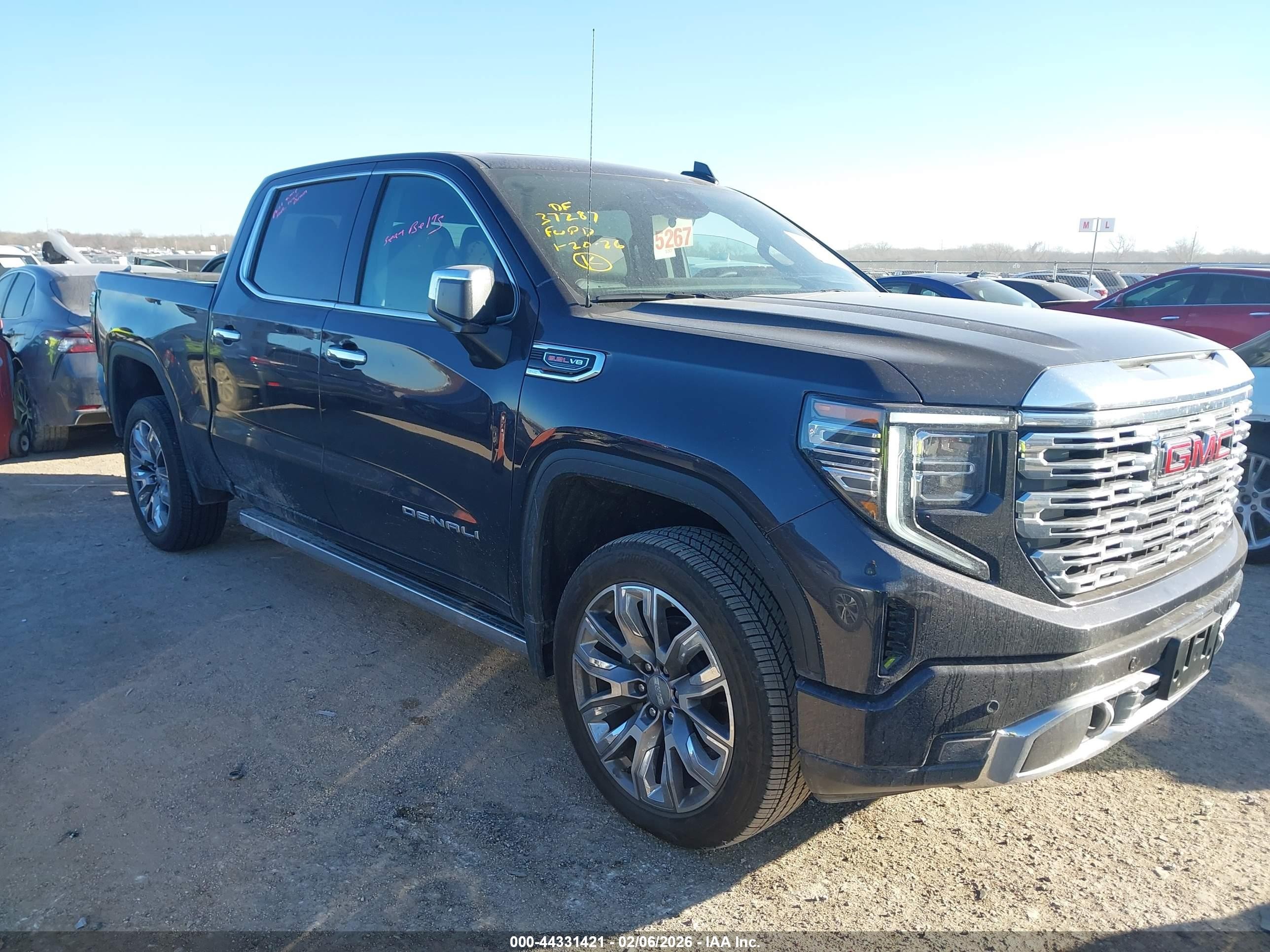 2025 GMC Sierra 1500 Denali, VIN 3GTUUGEL4SG361537 — Rear end
