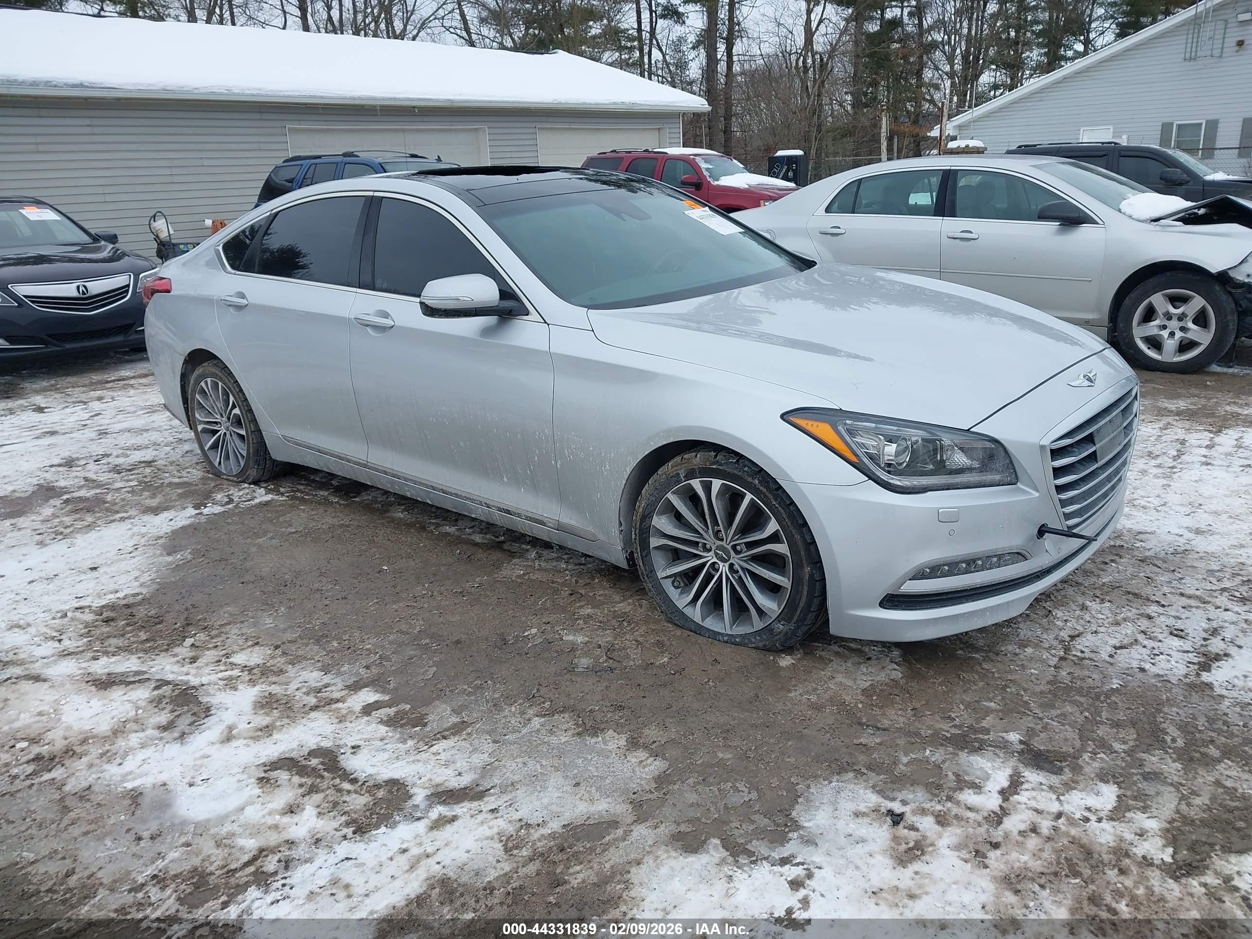 2017 Genesis G80 3.8L, VIN KMHGN4JEXHU185725 — Roof