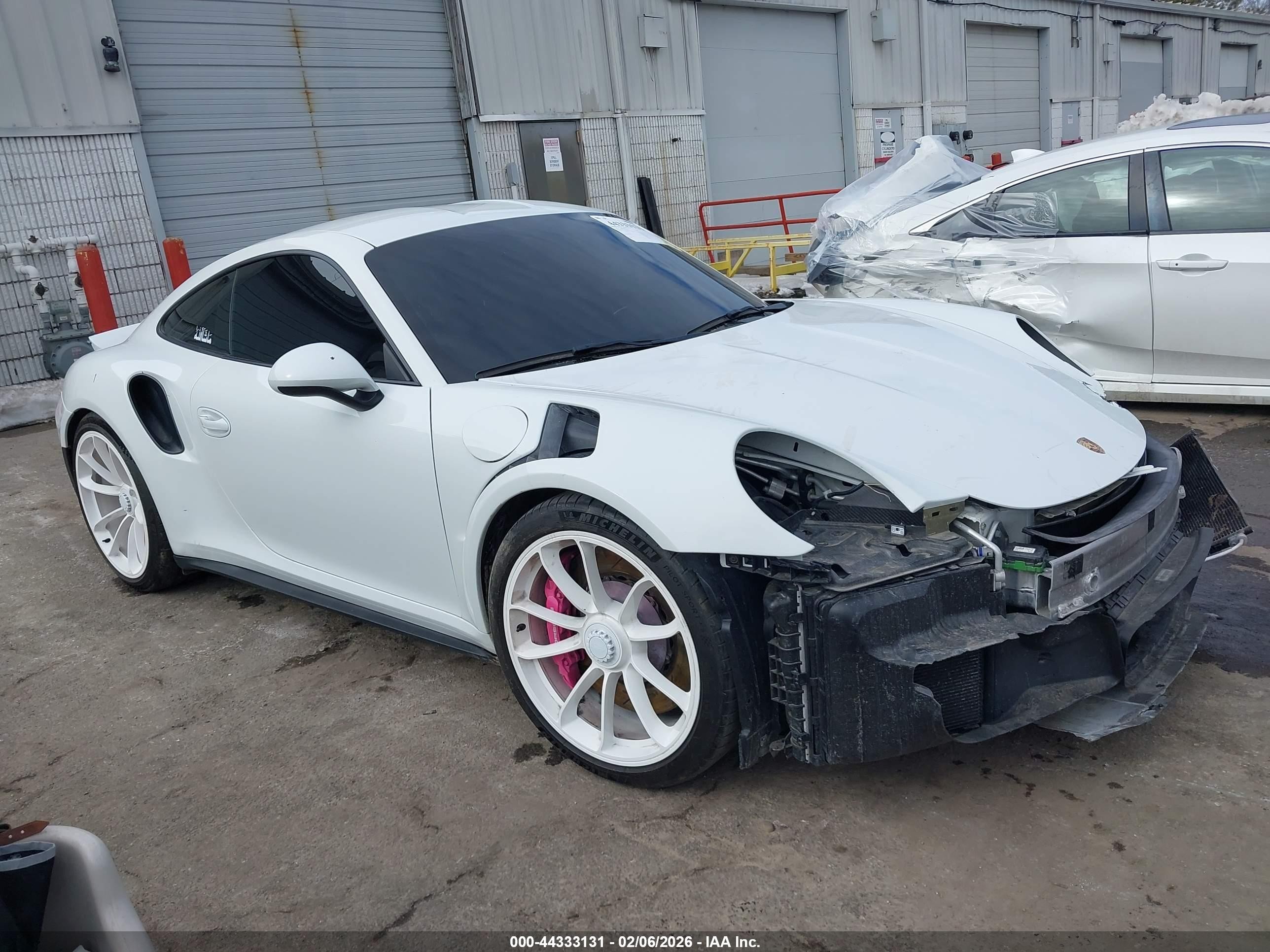2016 Porsche 911 GT3 RS, VIN WP0AF2A91GS192393 — Front end