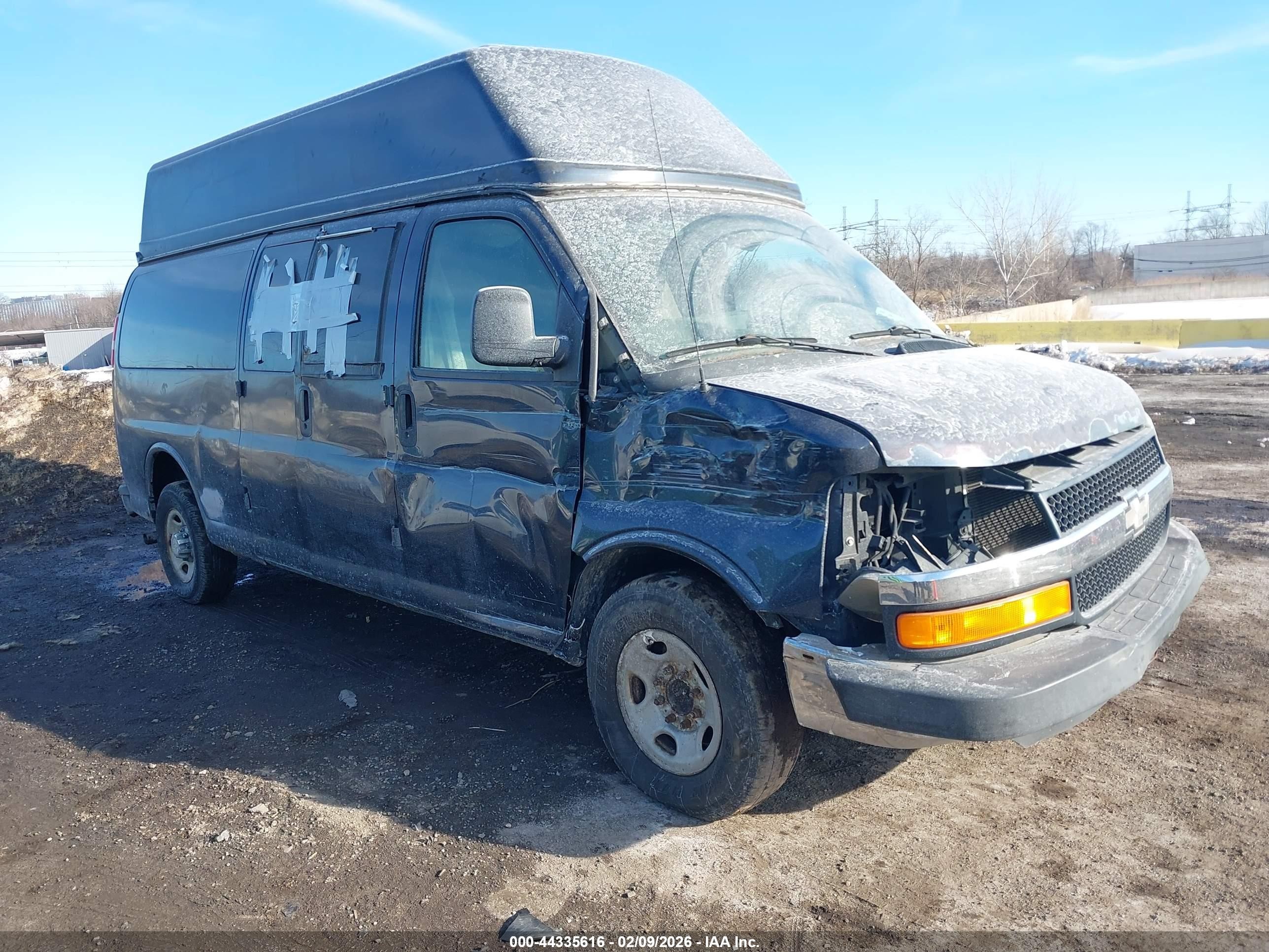 2008 Chevrolet Express Passenger, VIN 1GAHG39K881171677 — Not stated
