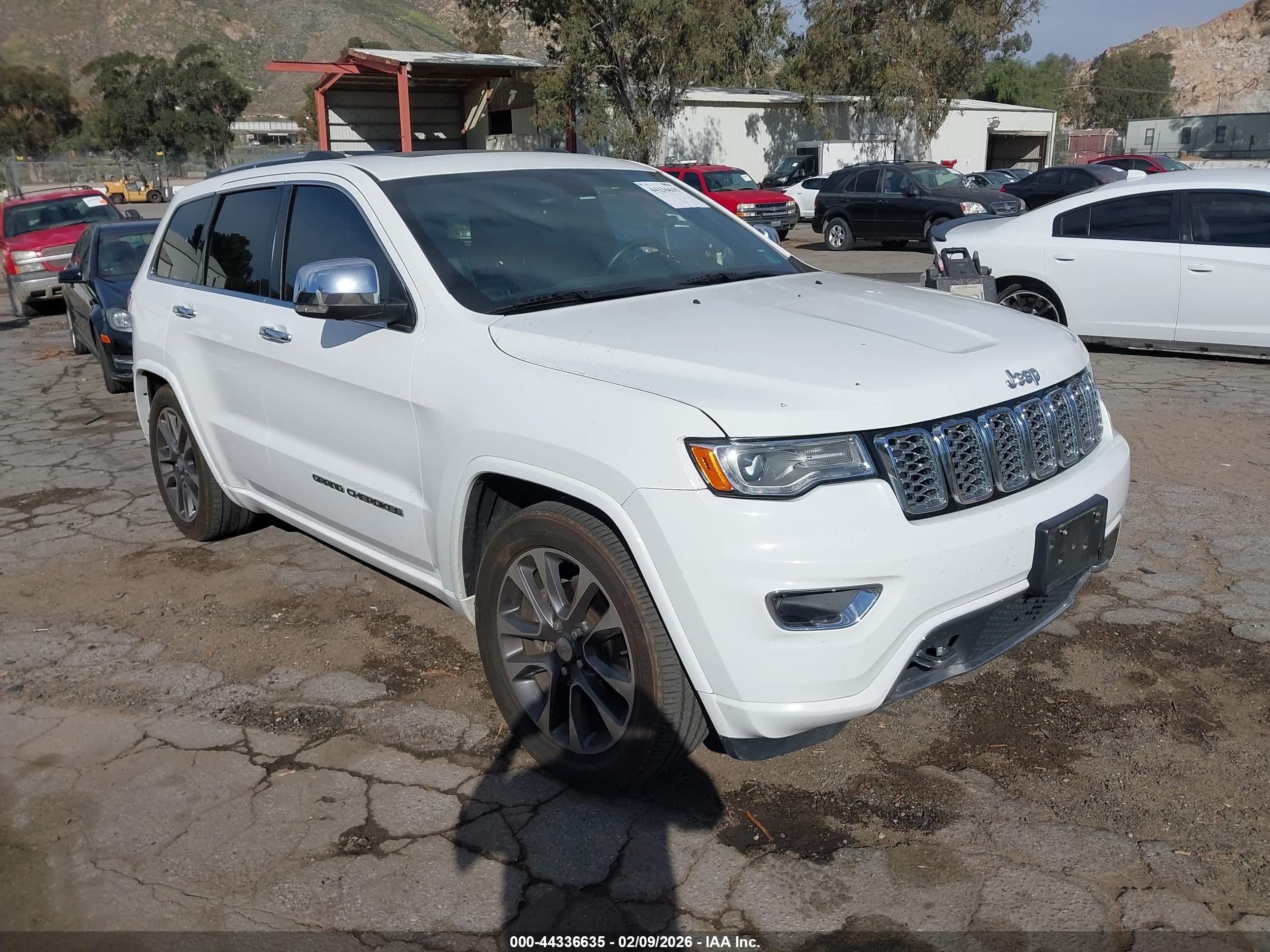 2017 Jeep Grand Cherokee Overland, VIN 1C4RJFCG9HC844869 — Stripped