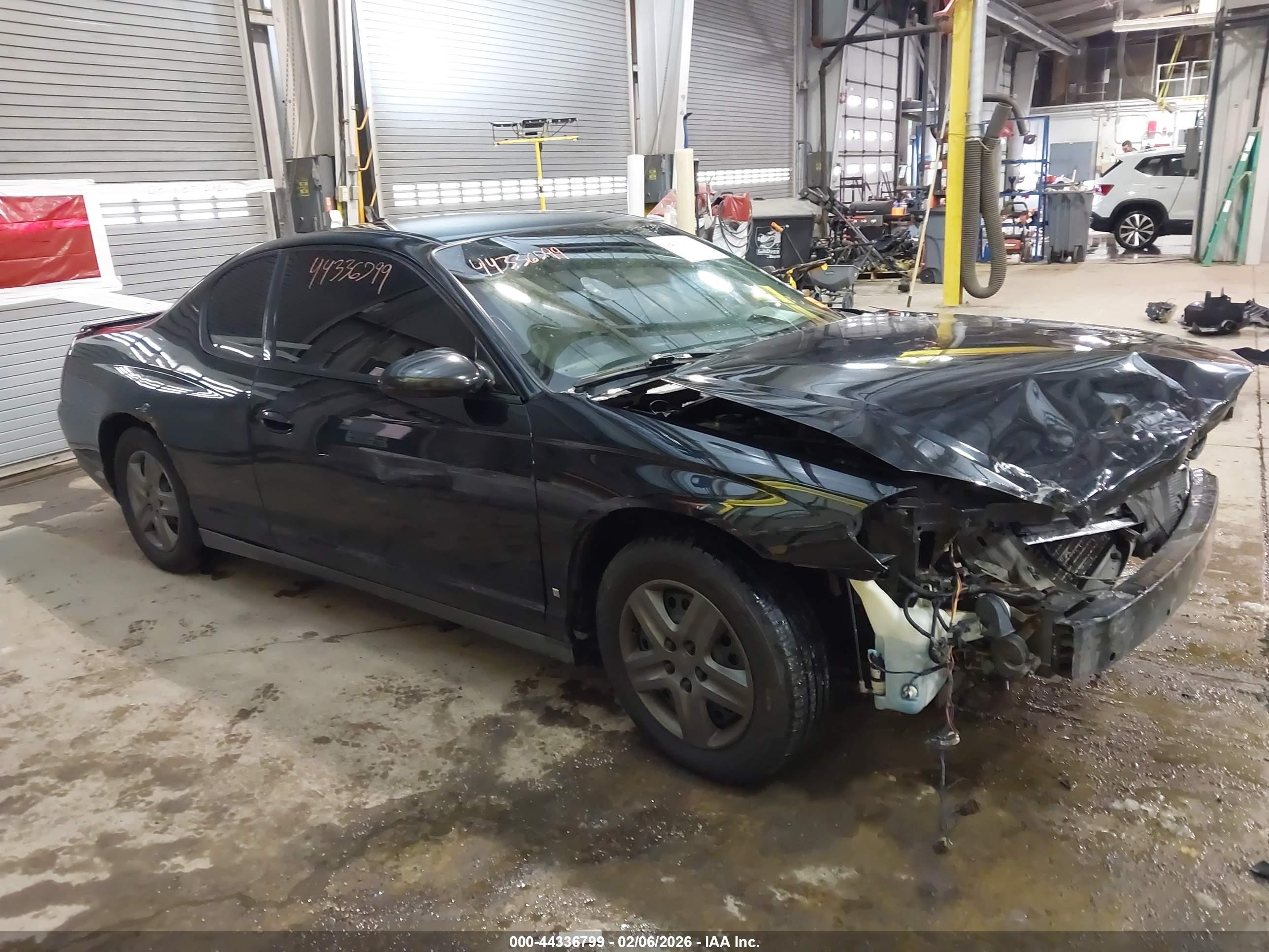 2007 Chevrolet Monte Carlo LS, VIN 2G1WJ15KX79307353 — Front end