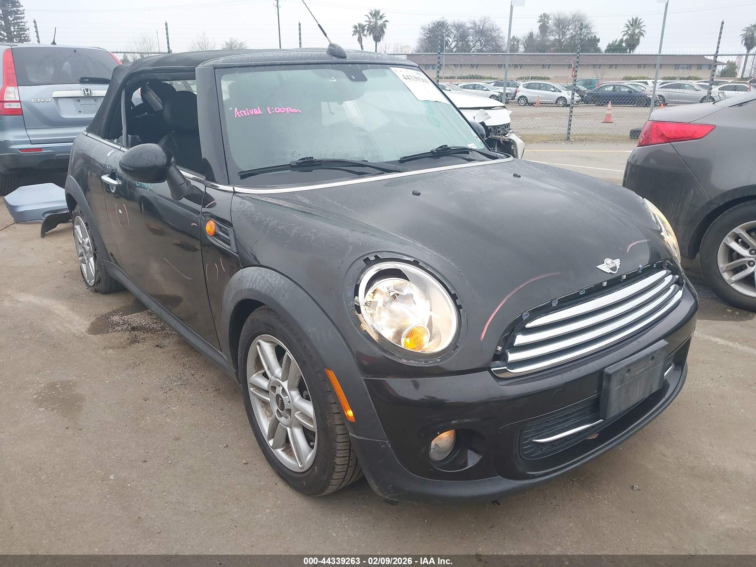 2015 MINI Convertible, VIN WMWZN3C51FT266780 — Vandalism