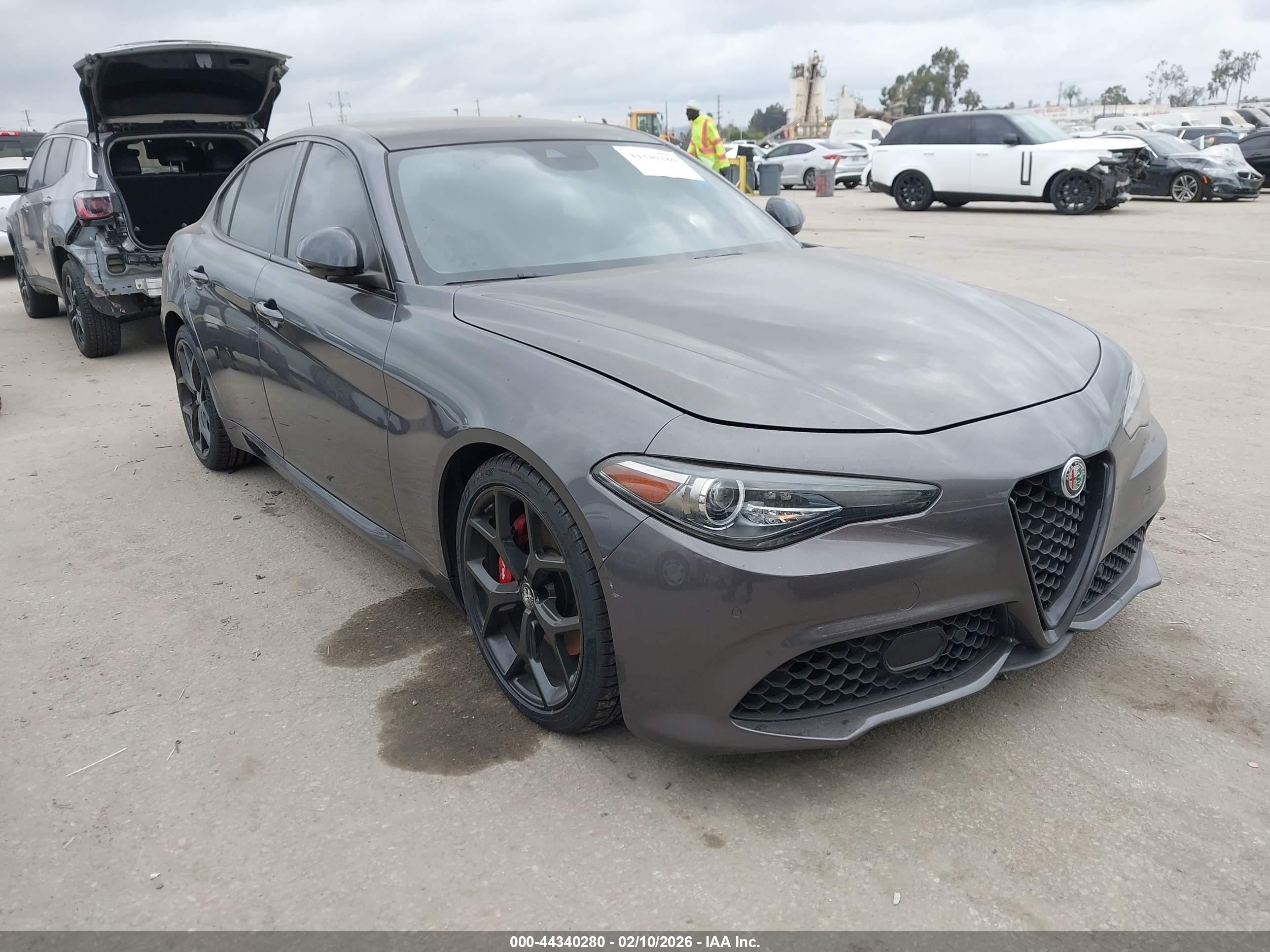 2020 Alfa Romeo Giulia Ti, VIN ZARFAMBN8L7638232 — После угона