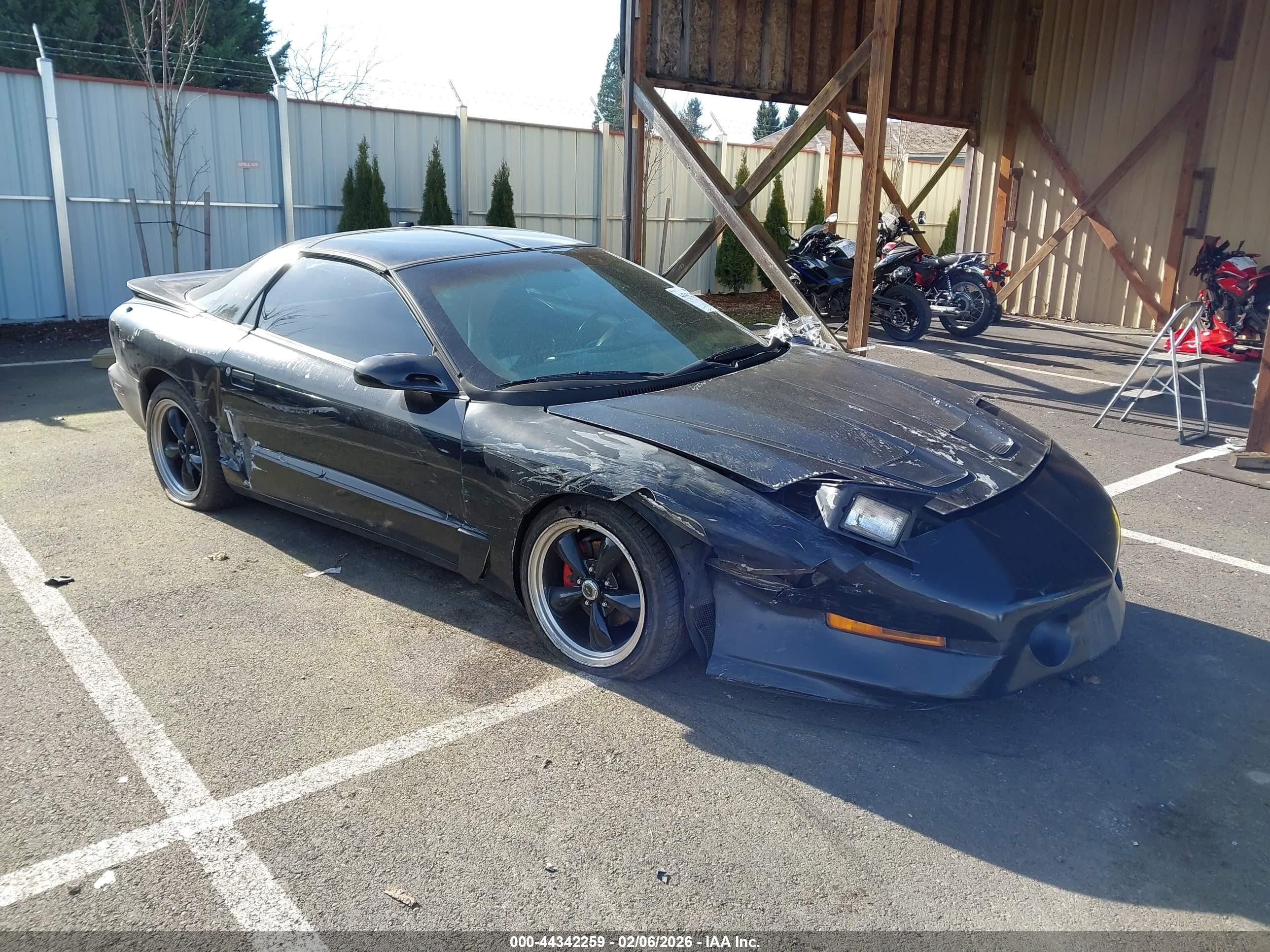 1995 Pontiac Firebird Formula, VIN 2G2FV22P3S2208817 — Side
