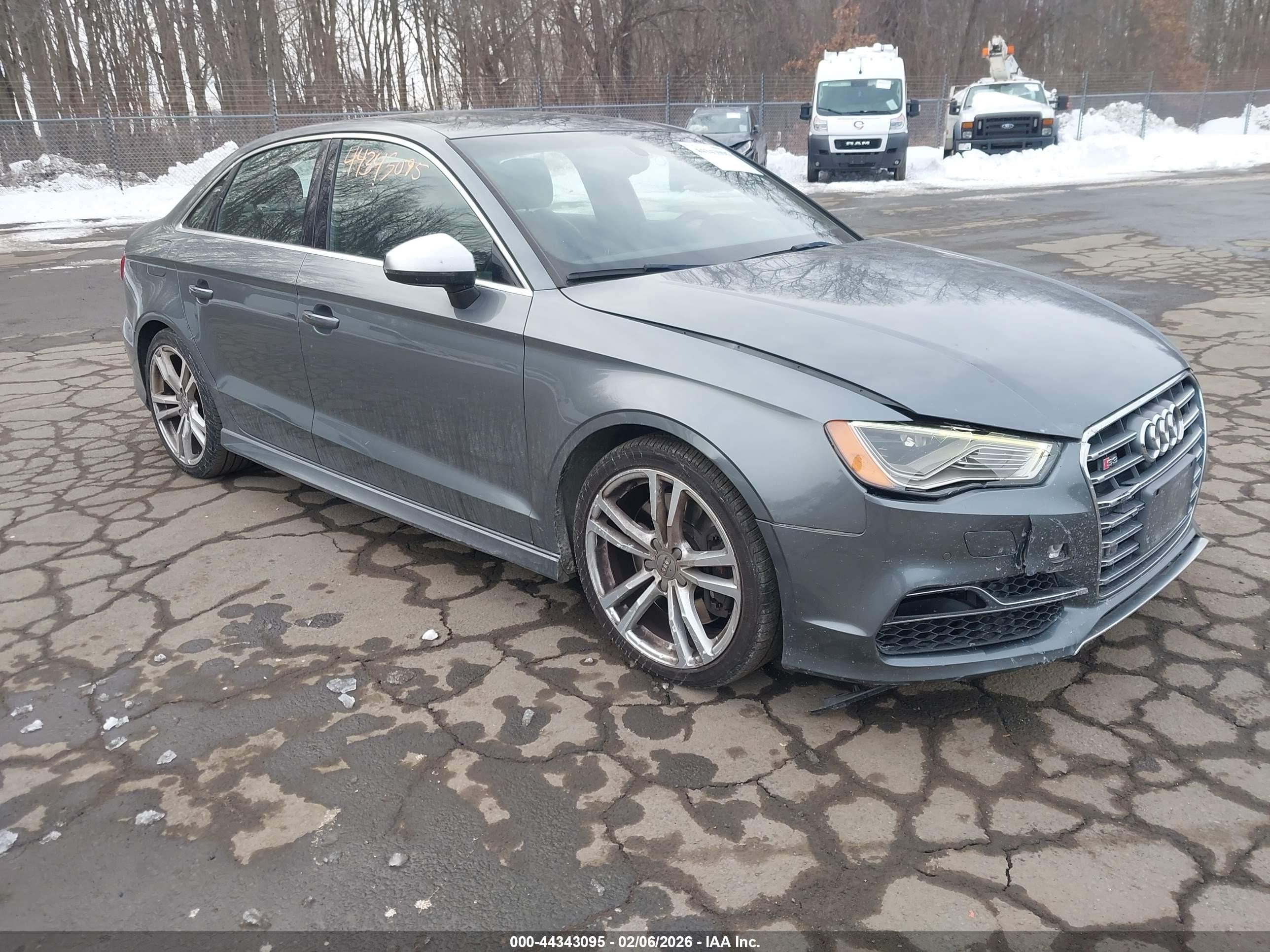 2015 Audi S3 Prestige, VIN WAUFFGFF1F1119396 — Перед