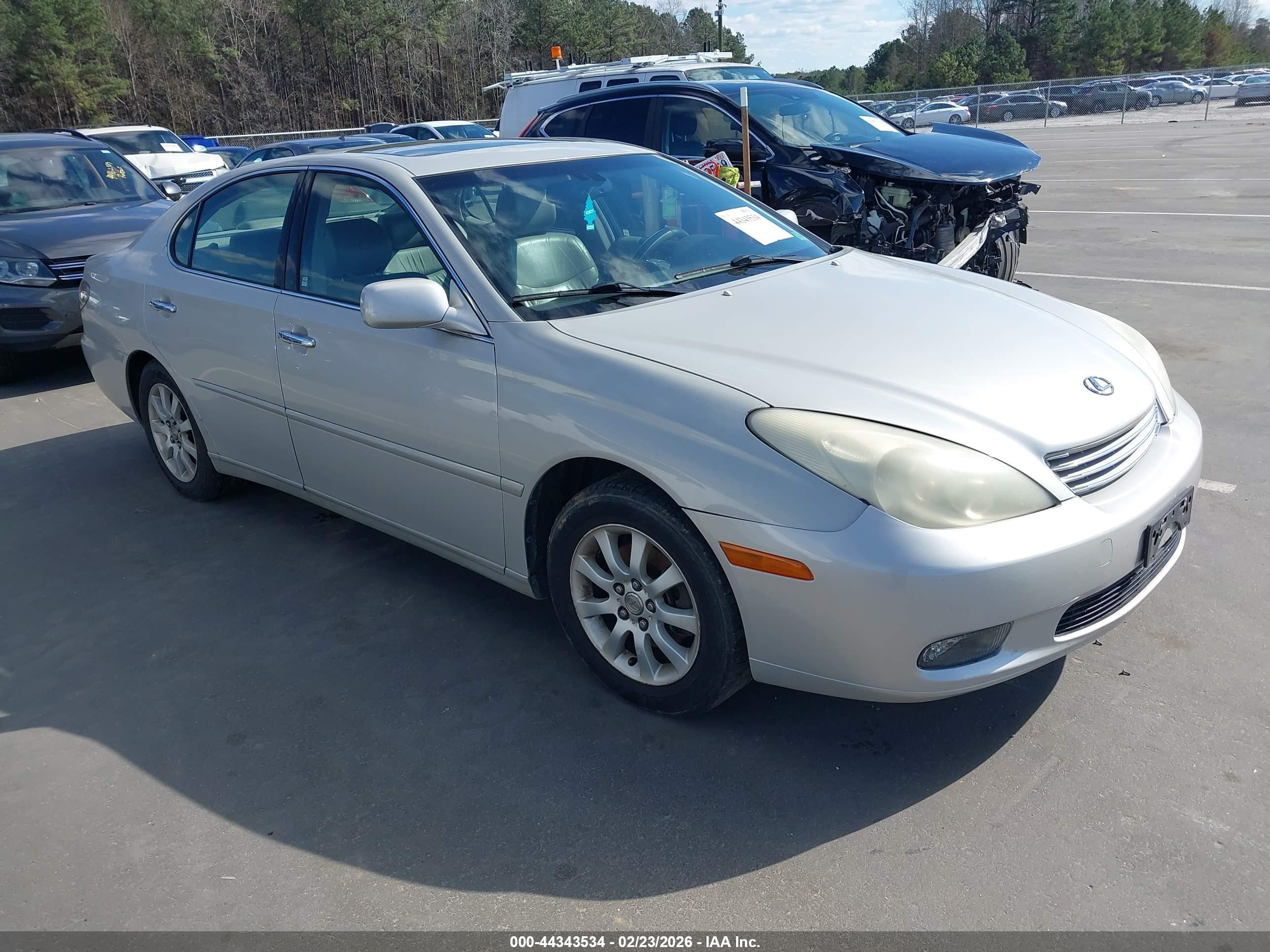 2004 Lexus ES 350, VIN JTHBA30G945027659 — Repossession