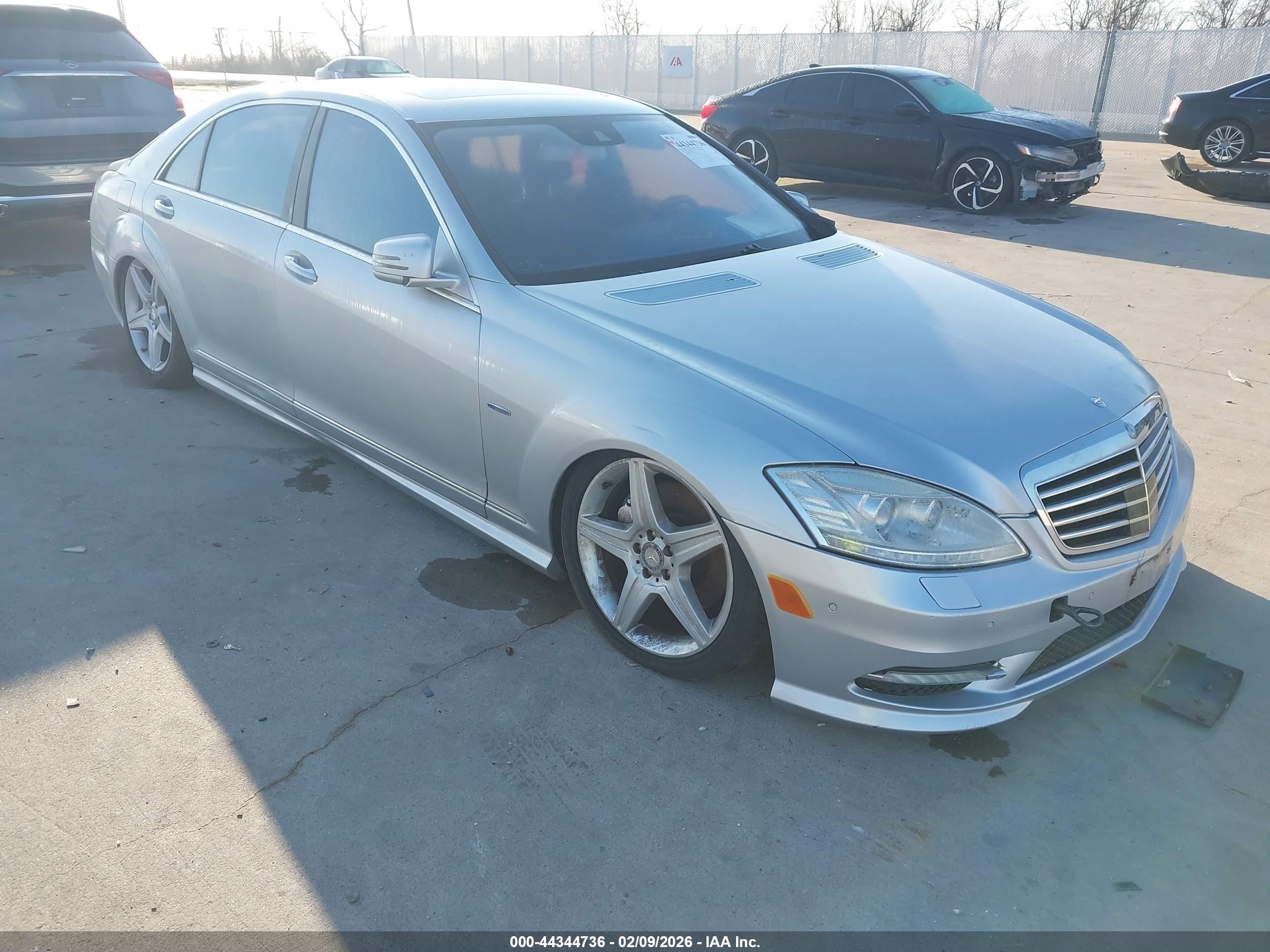 2010 Mercedes-Benz S 400, VIN WDDNG9FB7AA303101 — Storm