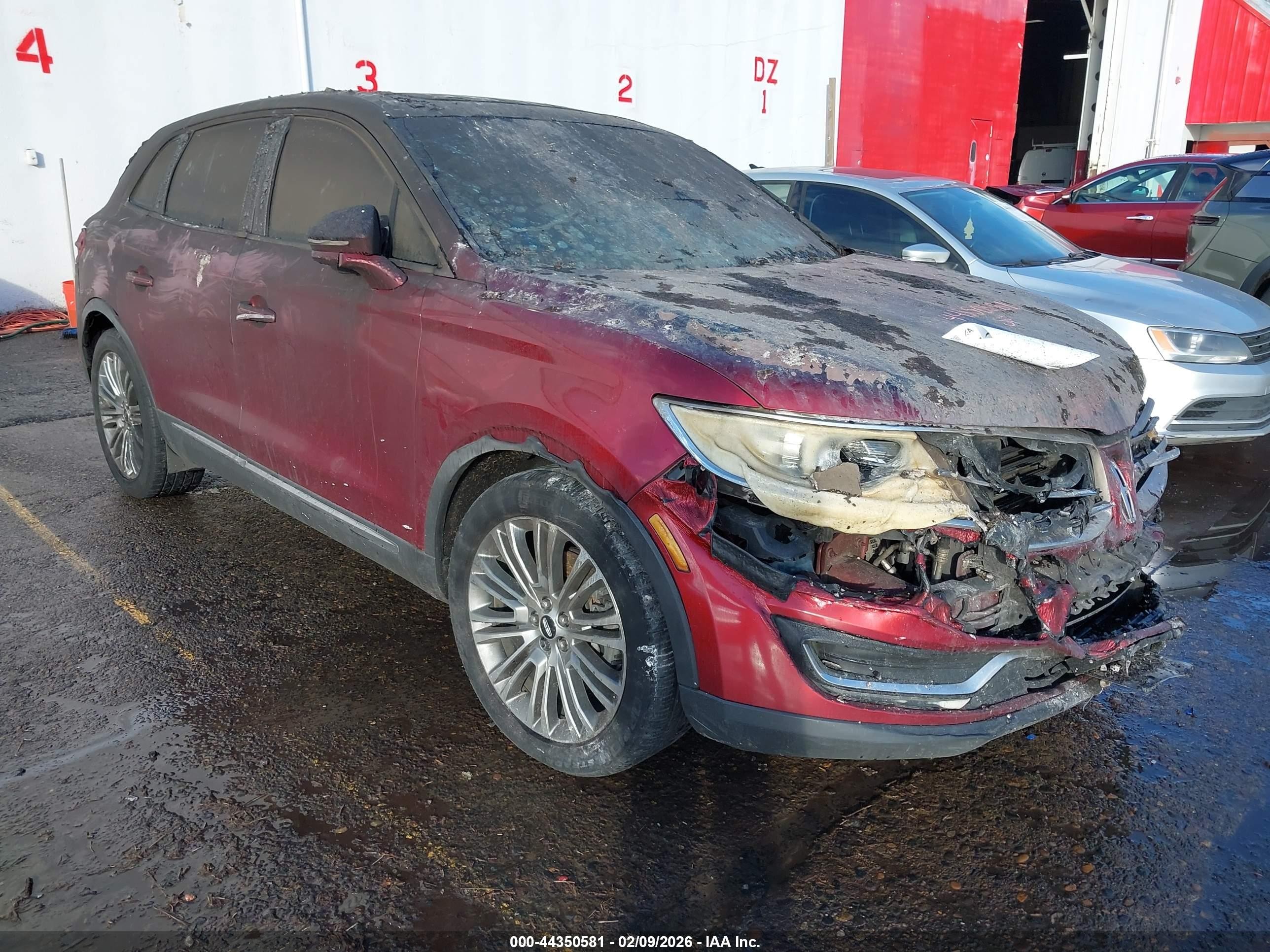 2017 Lincoln MKX Reserve, VIN 2LMPJ6LR8HBL18841 — Burn