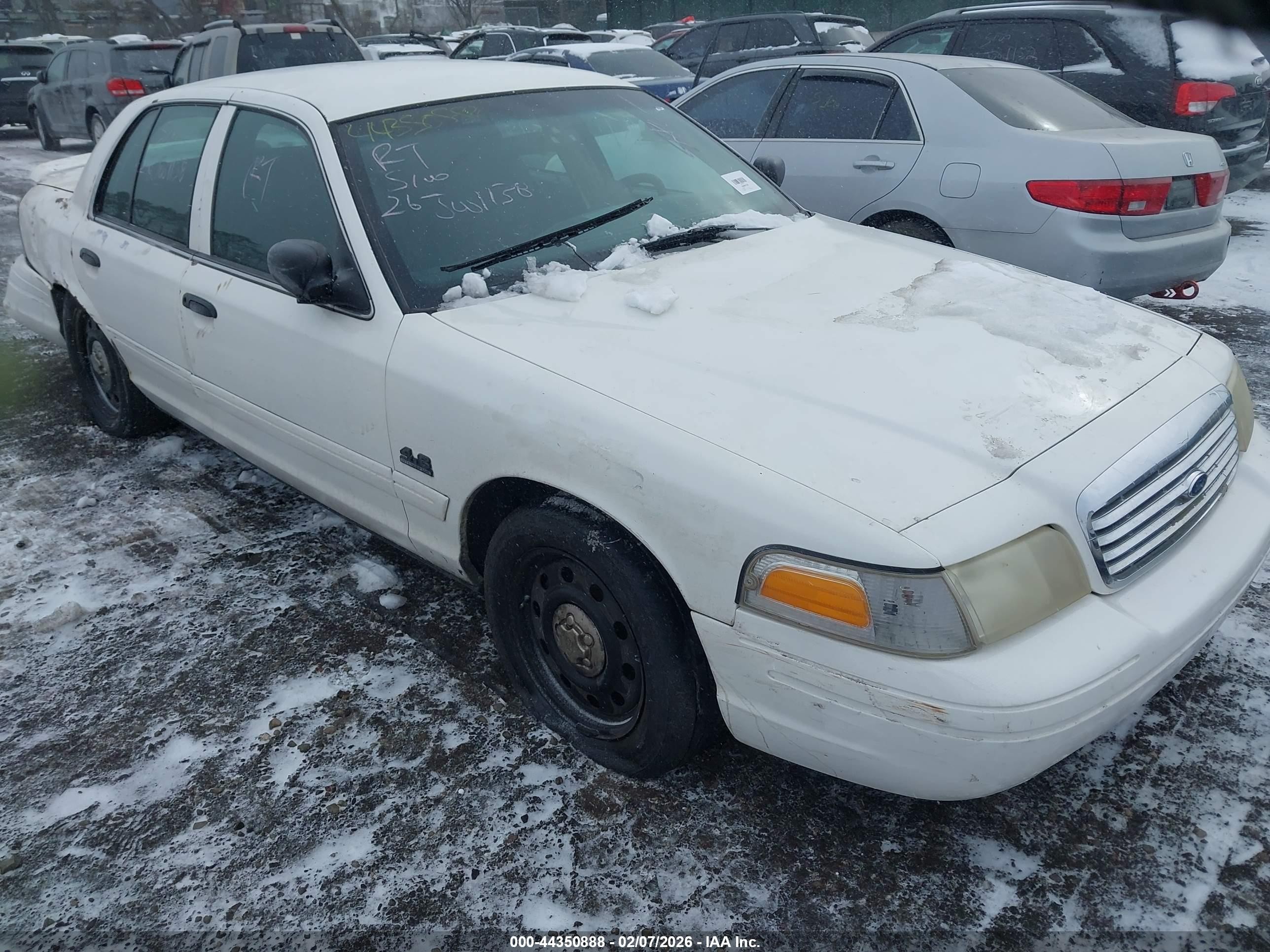 2006 Ford Crown Victoria Standard, VIN 2FAFP73V56X121404 — All over