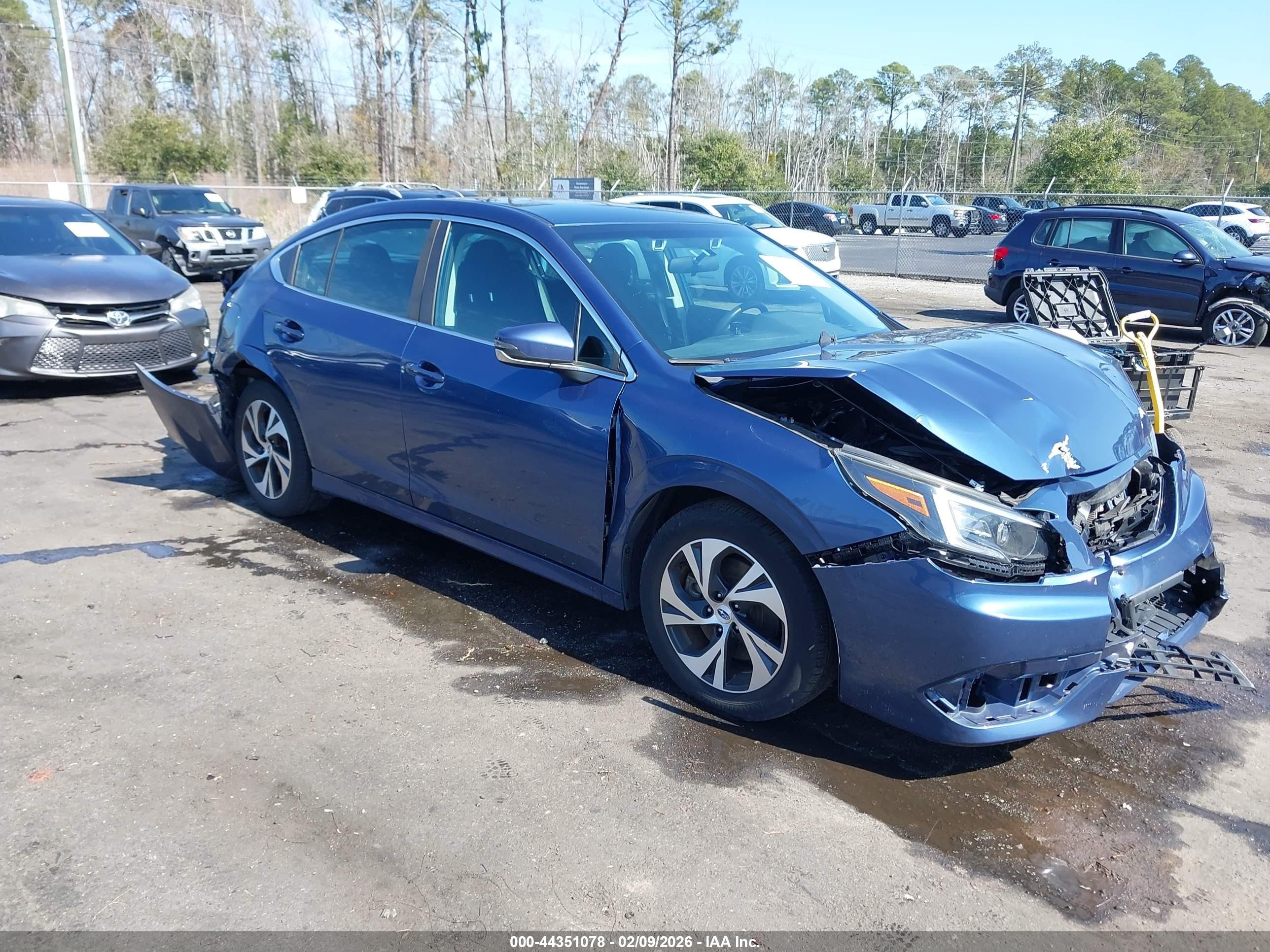 2022 Subaru Legacy Premium, VIN 4S3BWAC61N3020292 — All over