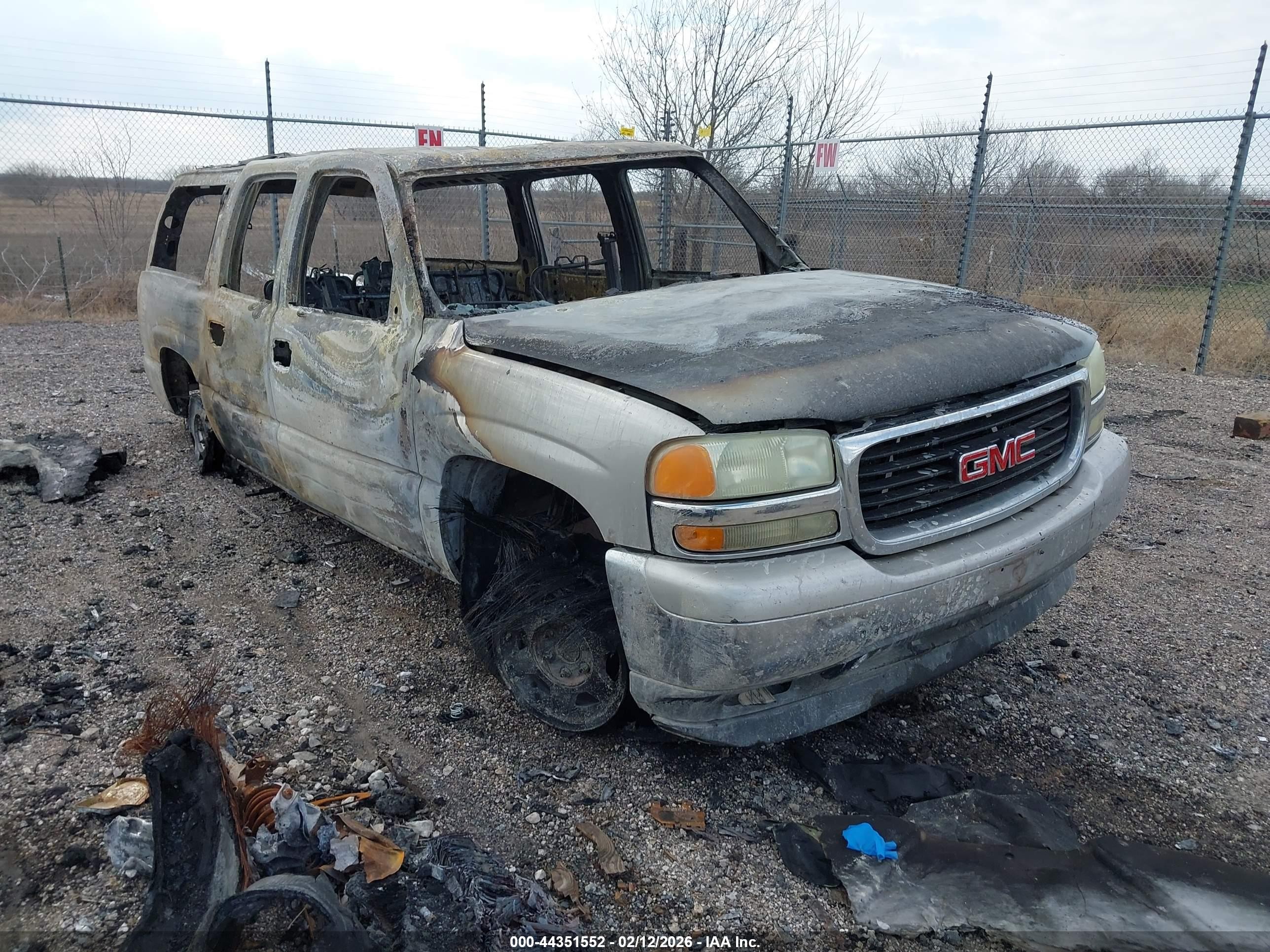 2005 GMC Yukon XL SLT, VIN 3GKEC16Z45G114356 — Burn
