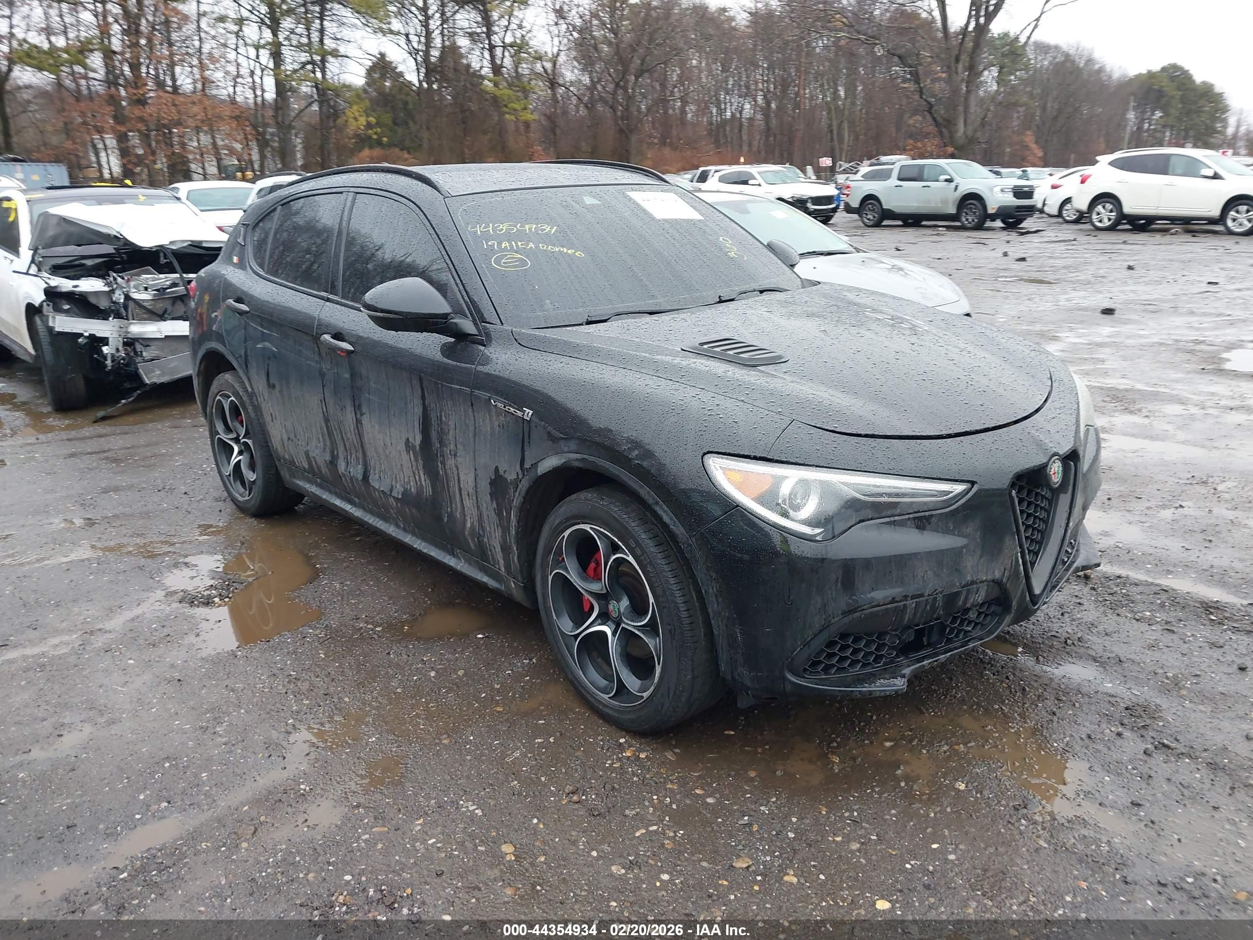 2019 Alfa Romeo Stelvio Ti Sport, VIN ZASPAKBN4K7C44946 — Undercarriage