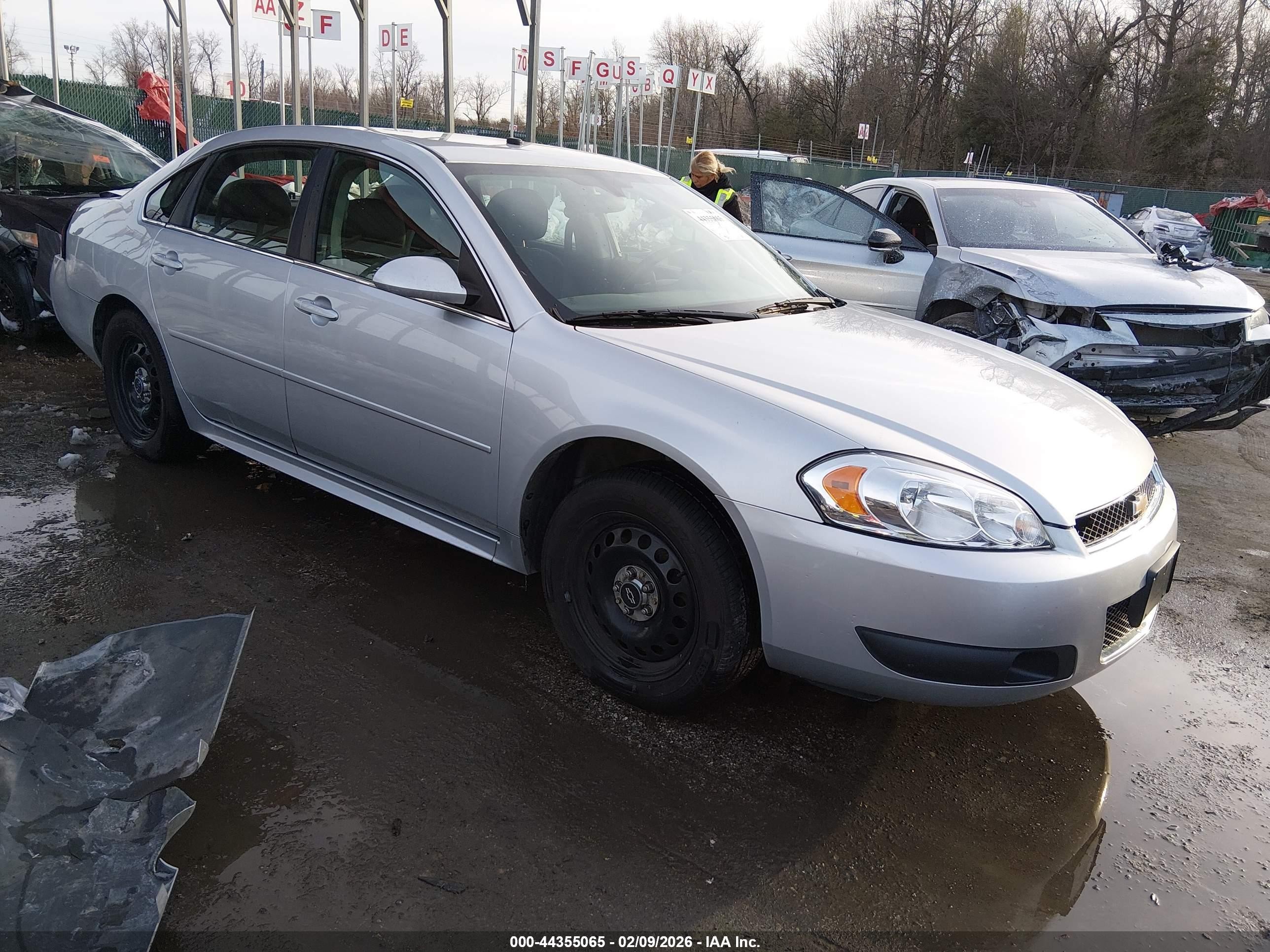 2015 Chevrolet Impala Police Police, VIN 2G1WD5E37F1153978 — Rear end