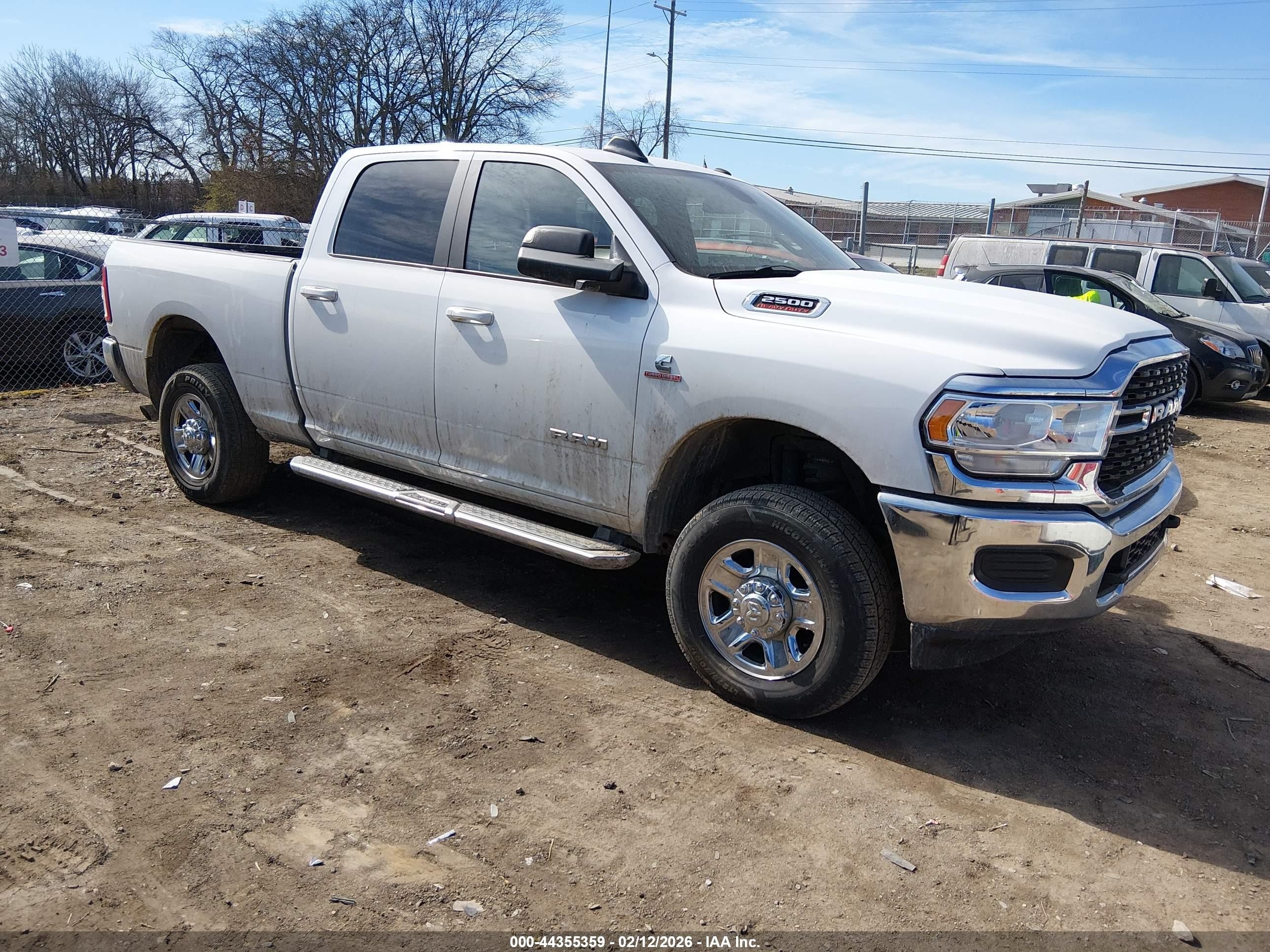 2022 Ram 2500 Big Horn, VIN 3C6UR5DL8NG235913 — Повреждение рамы