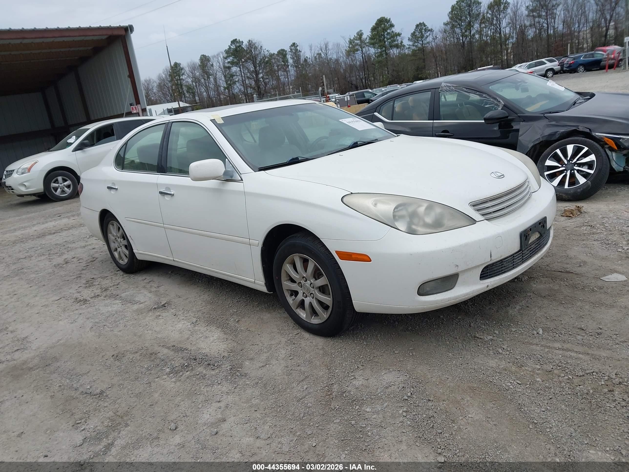 2002 Lexus ES 300, VIN JTHBF30G620078581 — Repossession