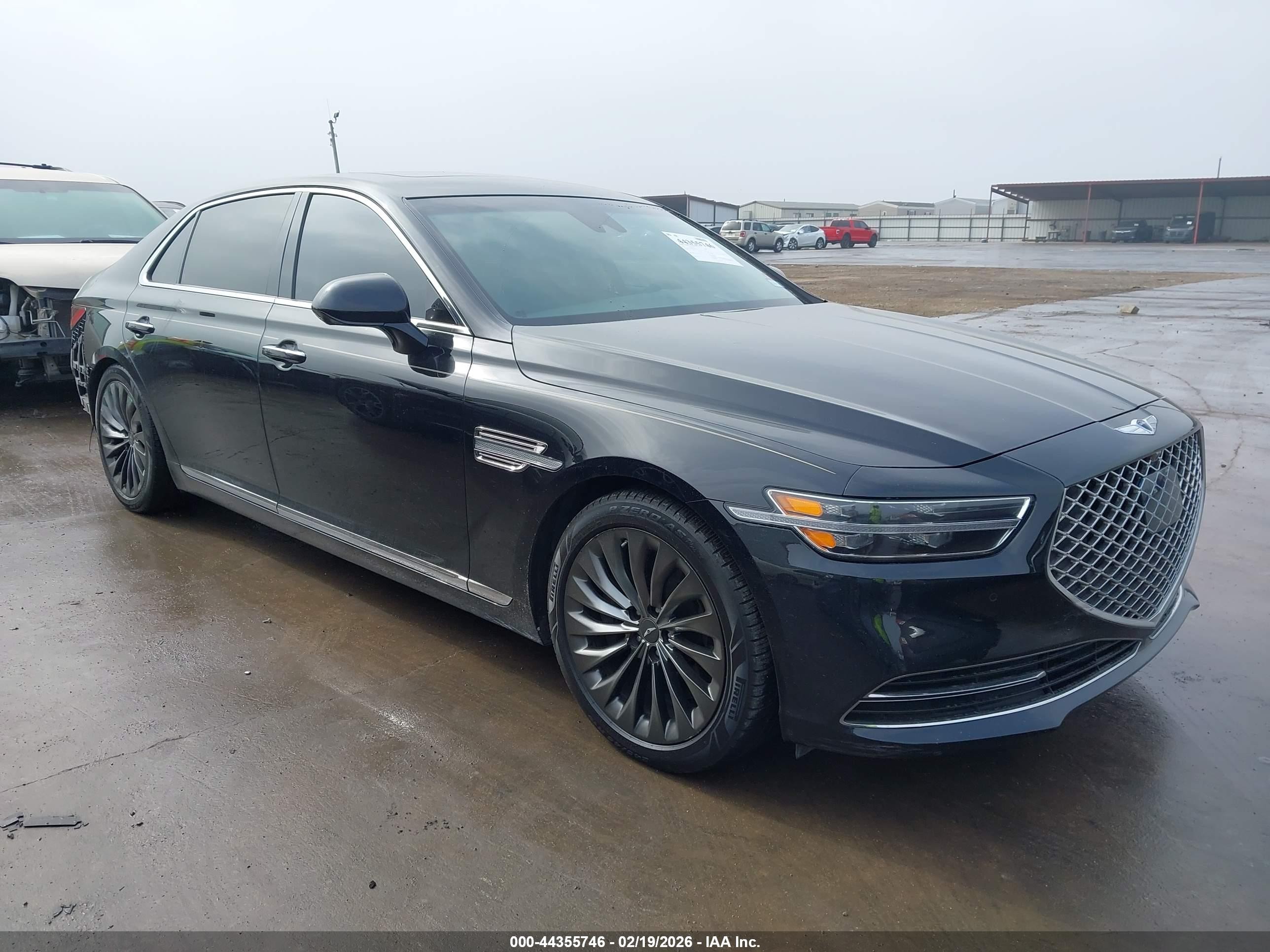 2020 Genesis G90 Ultimate, VIN KMTF54PH8LU080788 — Бок