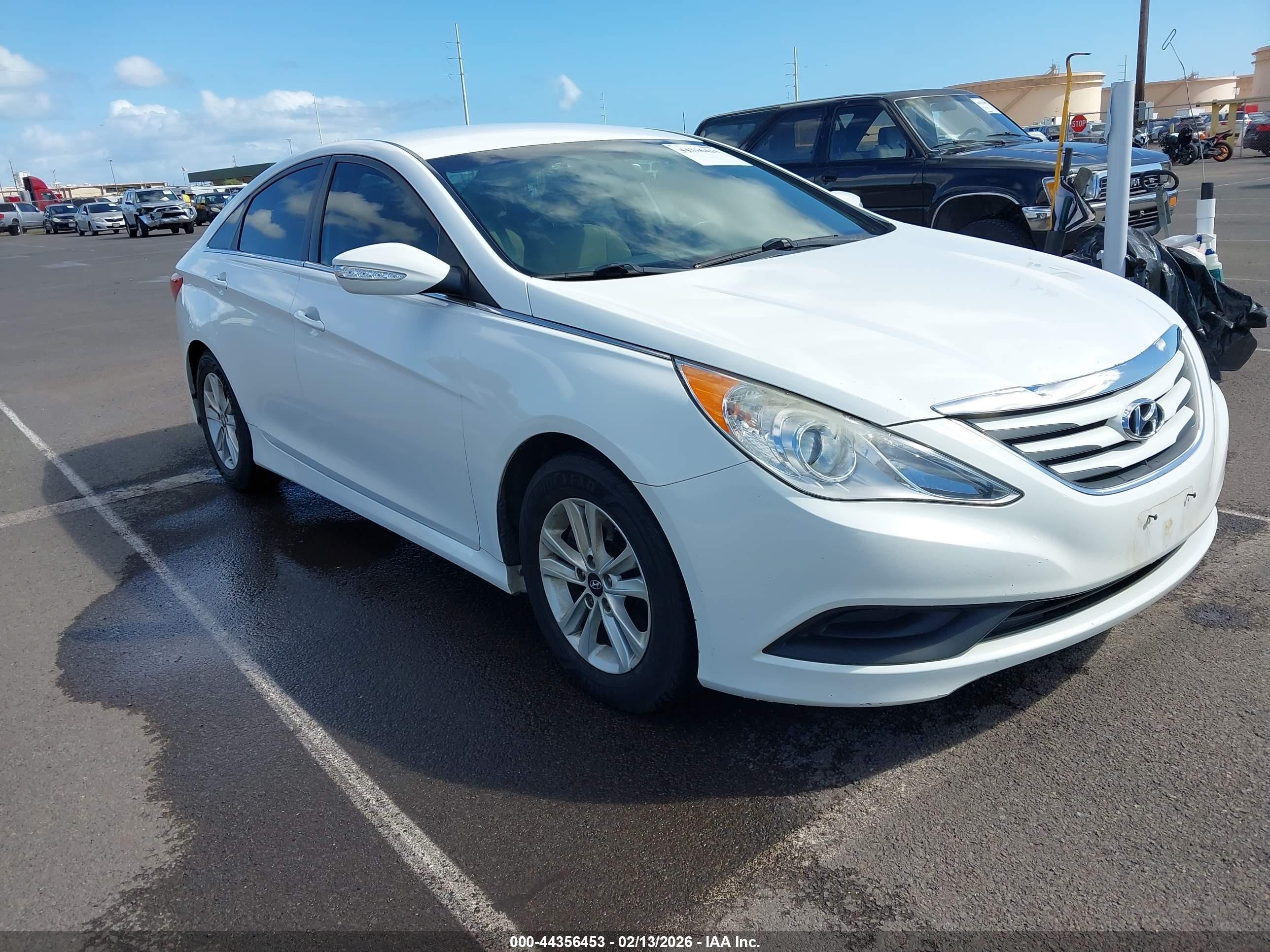 2014 Hyundai Sonata GLS, VIN 5NPEB4AC4EH934270 — Auction photo